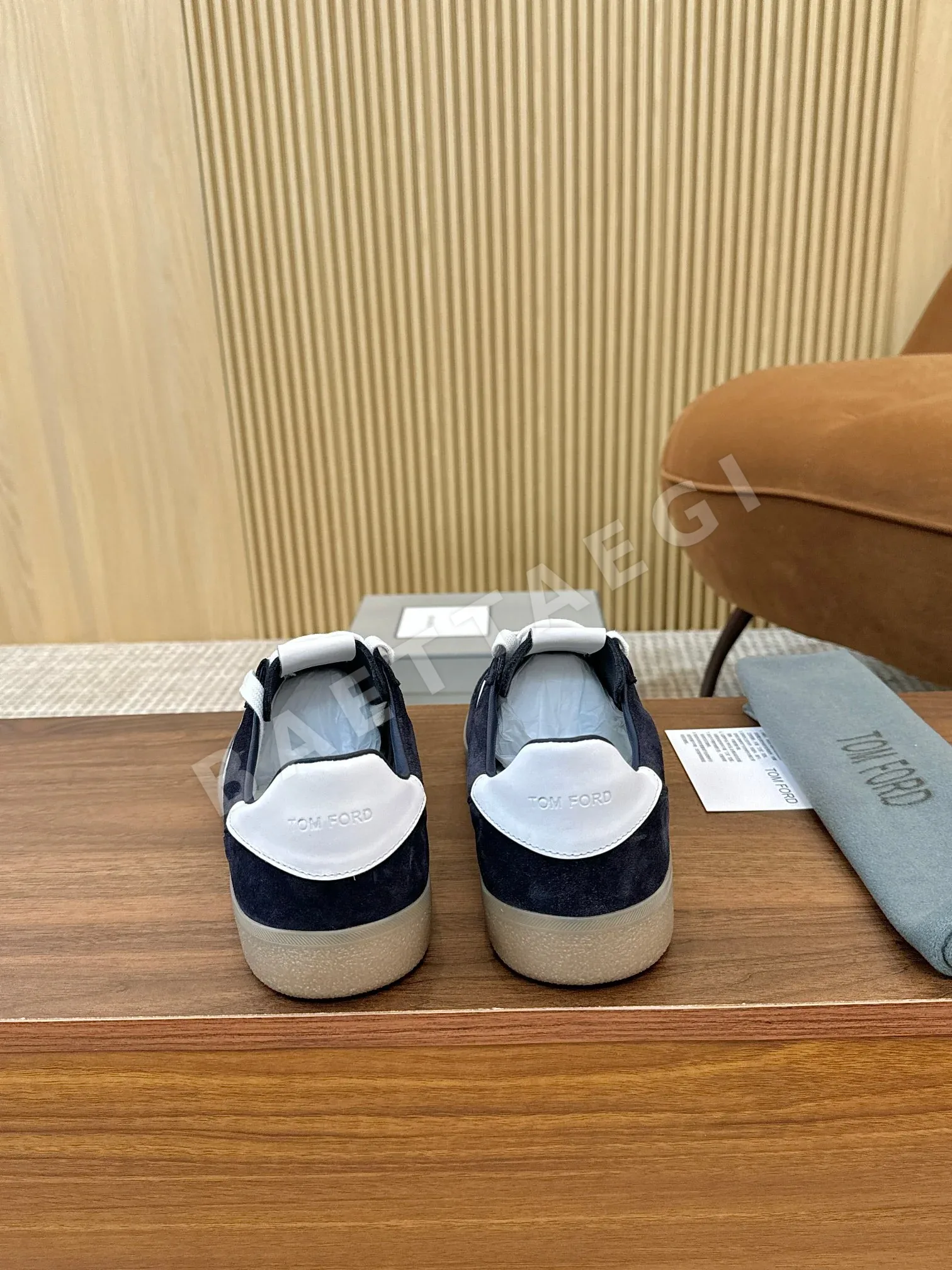 톰포드 클래식 컬러블록 남성 신발 상세 이미지 7