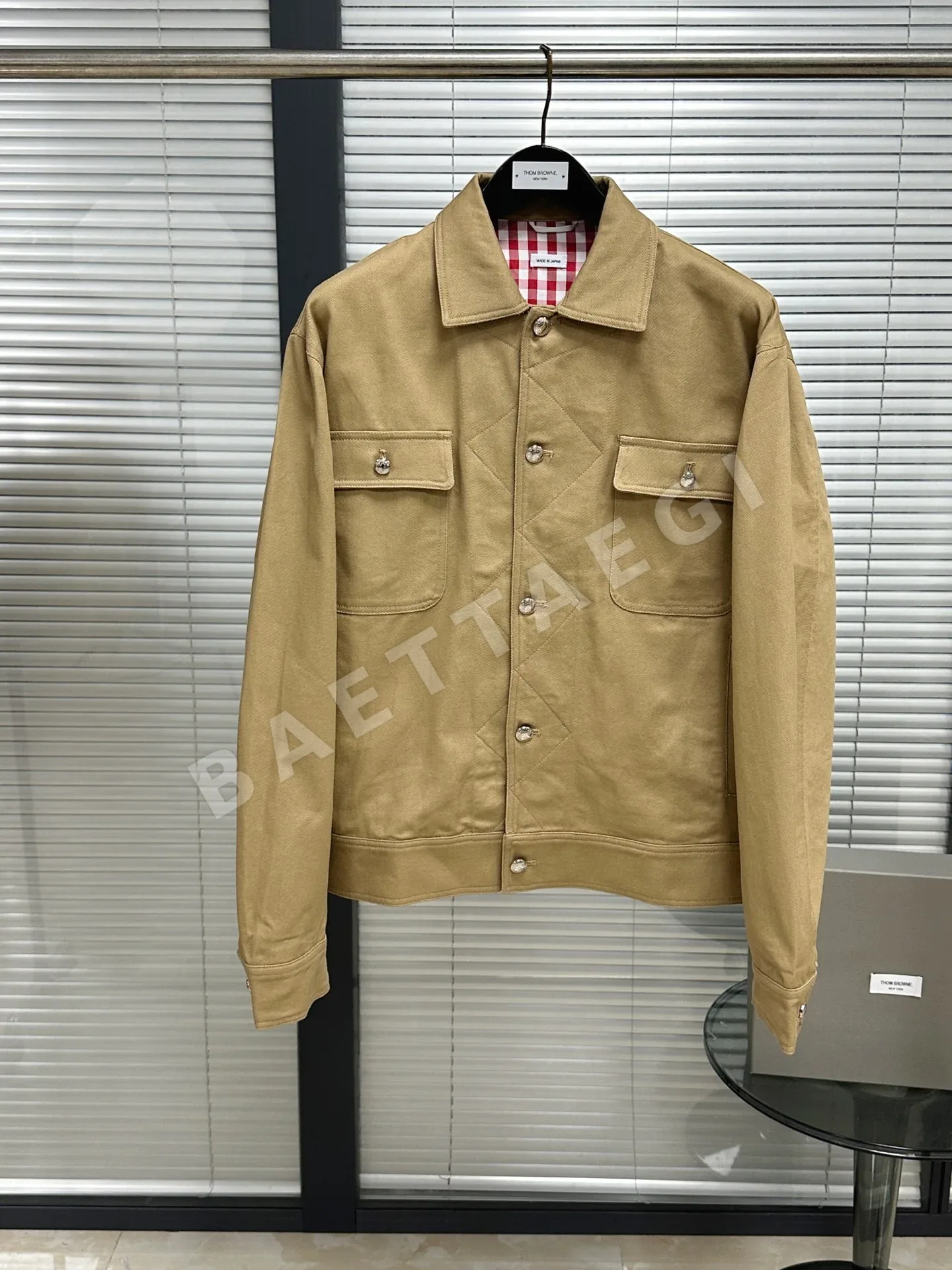 톰브라운 카키 코튼 데님 워크 재킷 상세 이미지 2