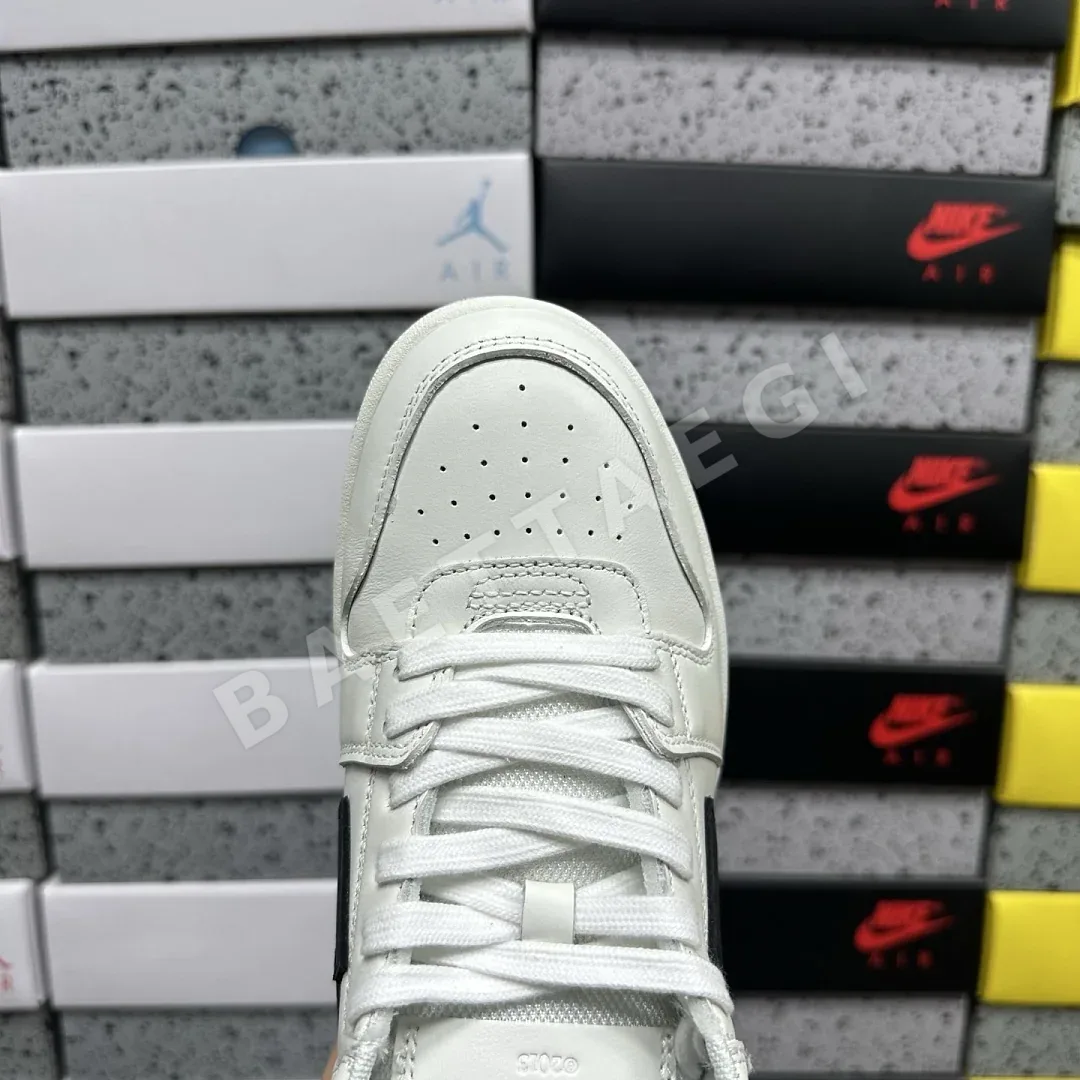 오프화이트 [KZ] 아웃 오브 오피스 OOO 로우 탑스 화이트 블랙 202492 Off White Out Of Office OOO Low 상세 이미지 2