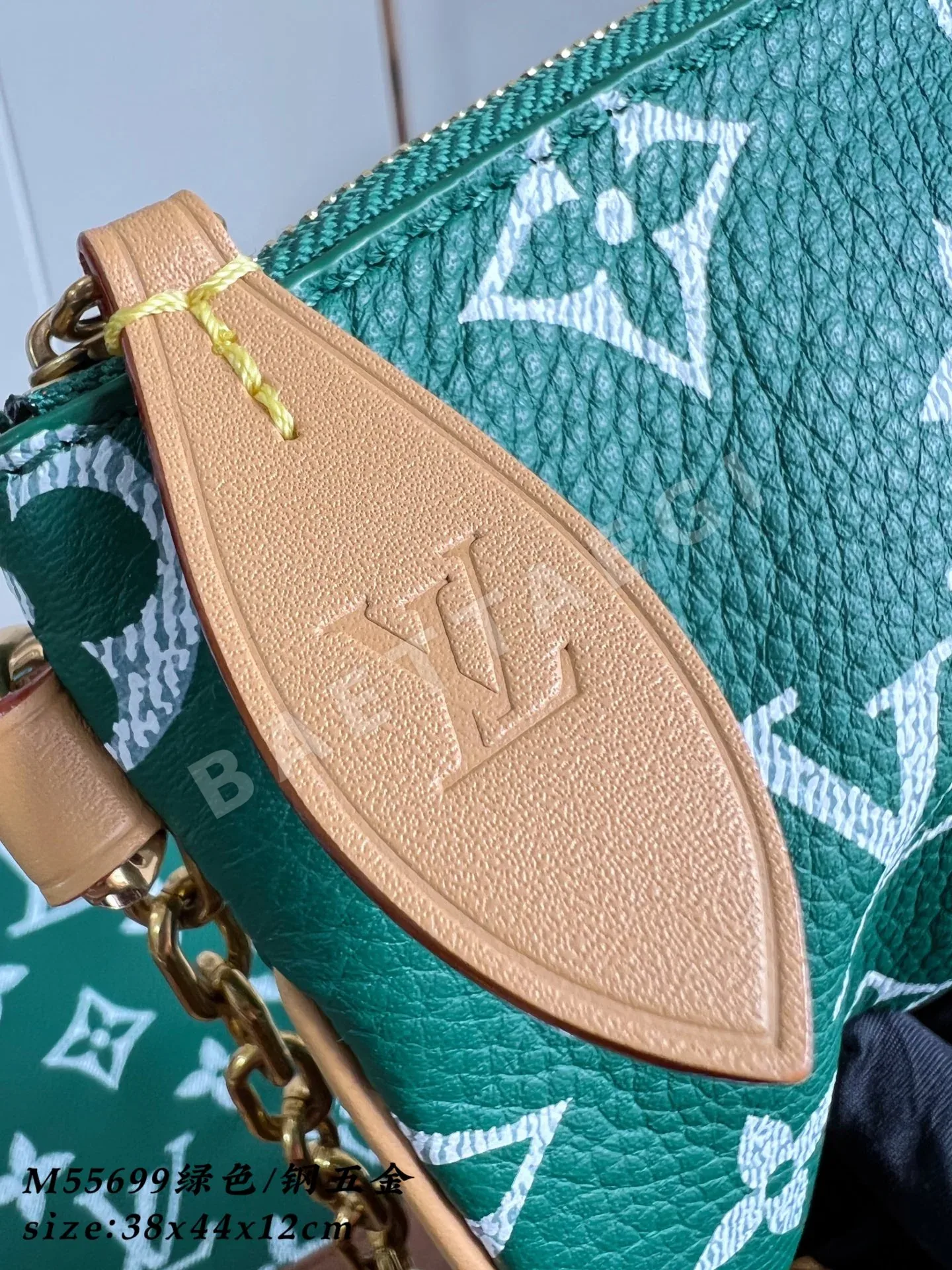 루이비통 크리스토퍼 미디엄 모노그램 백팩 M55699 상세 이미지 14