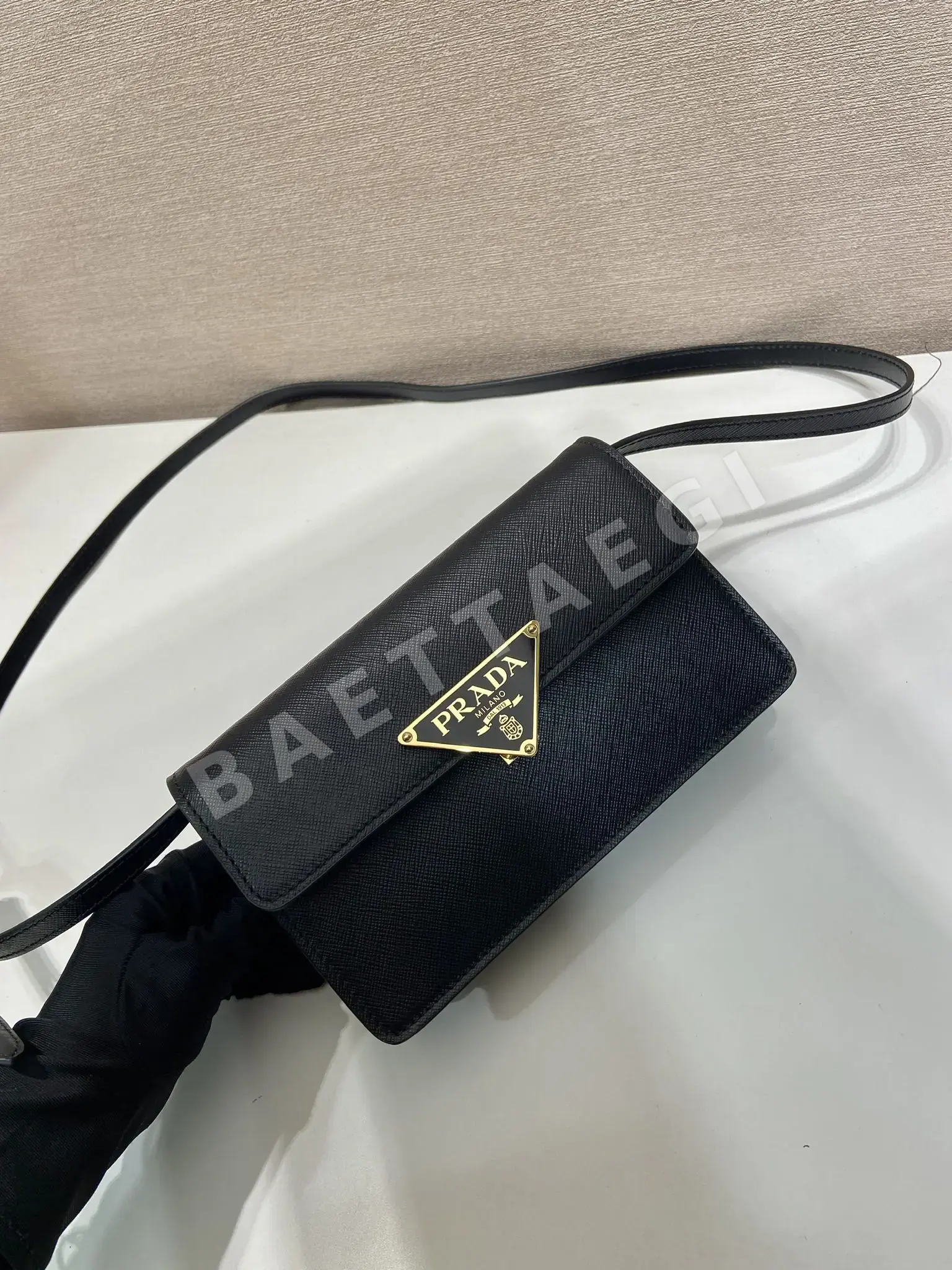 프라다 사피아노 카프스킨 미니 핸드백 1BD386 상세 이미지 4