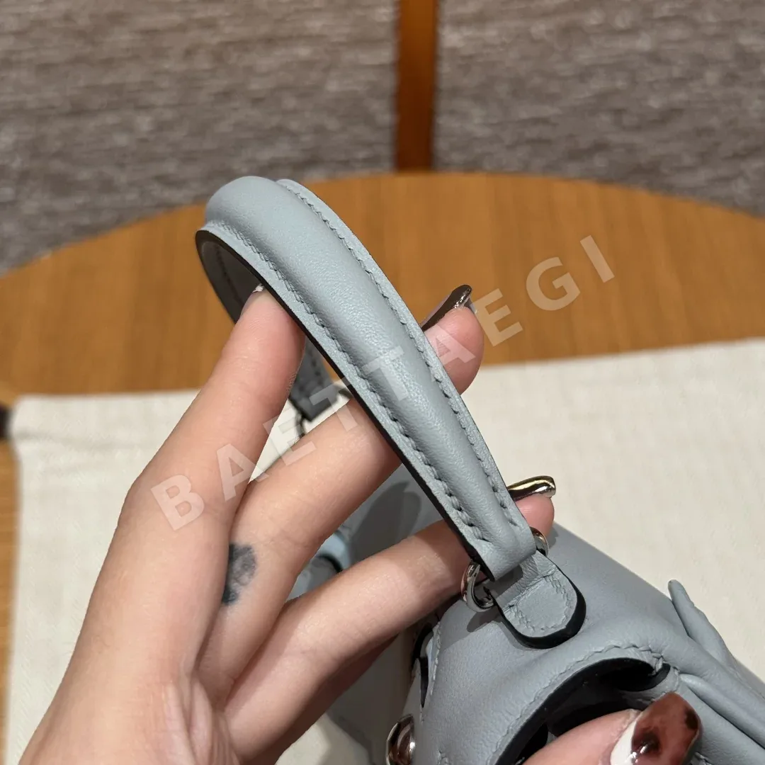 에르메스 켈리돌백 블루 글레이셔 실버 하드웨어 가방 상세 이미지 7