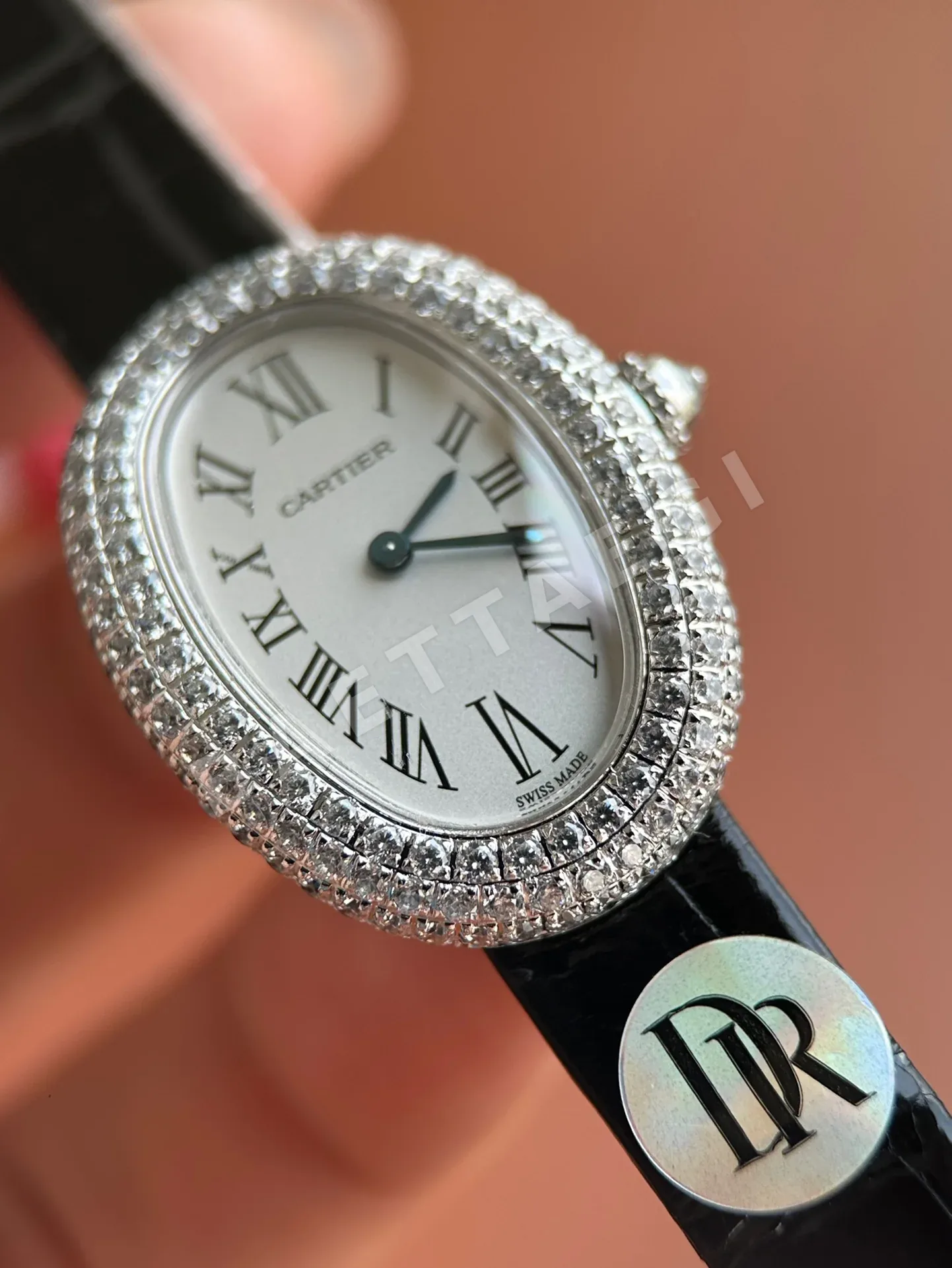 까르띠에 베누아 DR공장 쿼츠 무브먼트 다이아 악어가죽 블루 블랙 화이트 레플리카 42643 Cartier 상세 이미지 2