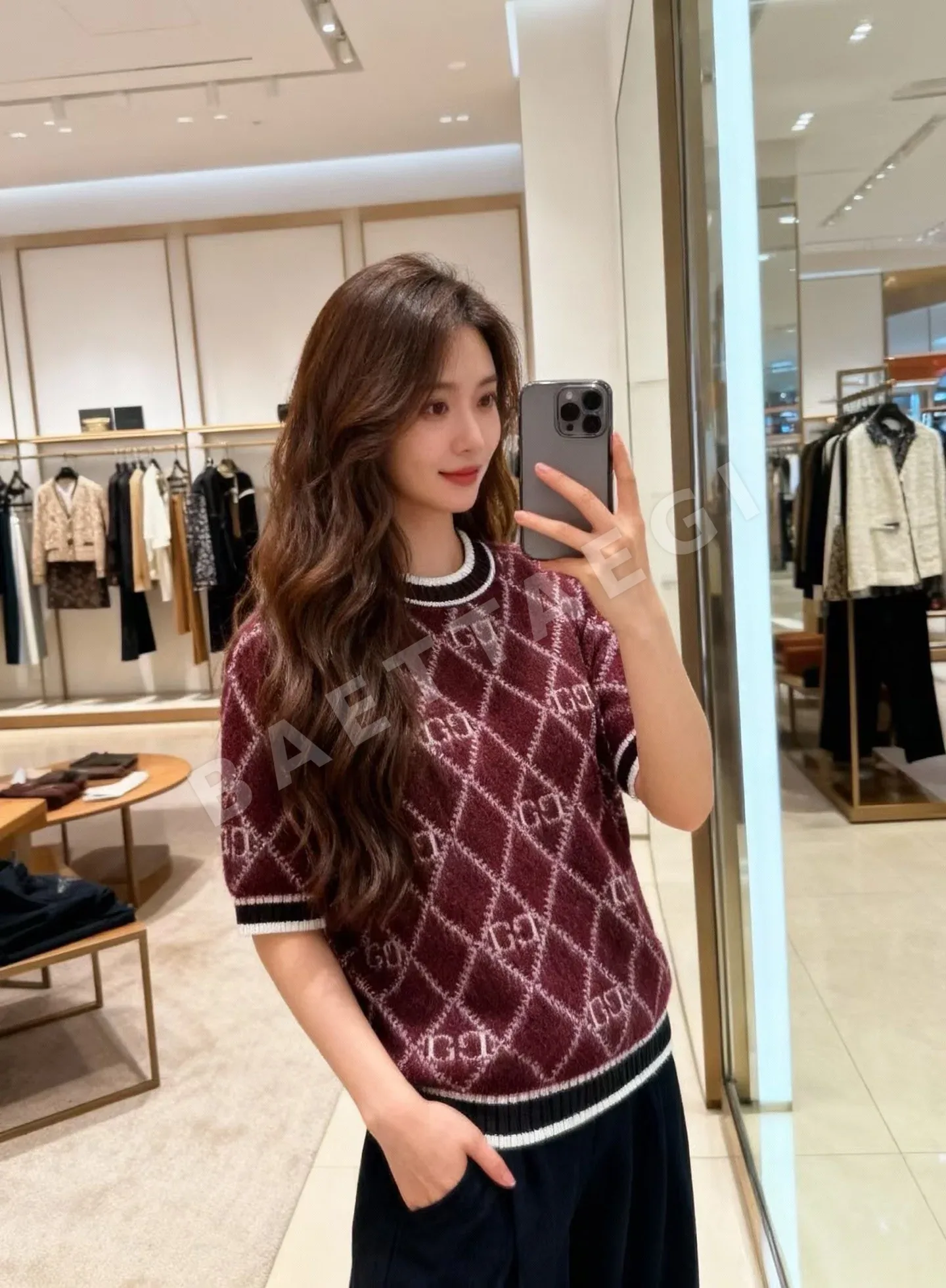 구찌 자카드 다이아몬드 패턴 반팔 니트 탑 상세 이미지 1