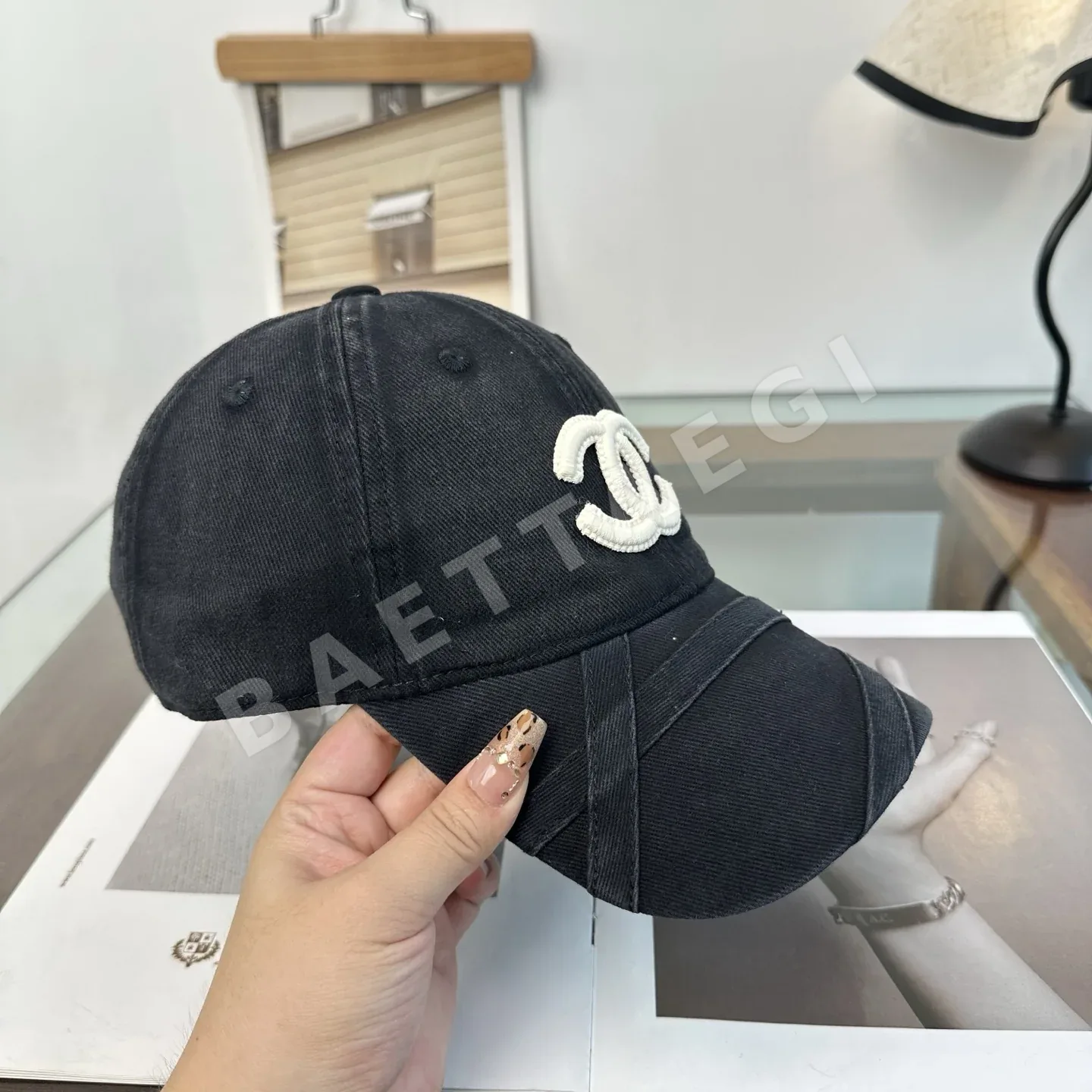 샤넬 미니 야구캡 상세 이미지 6