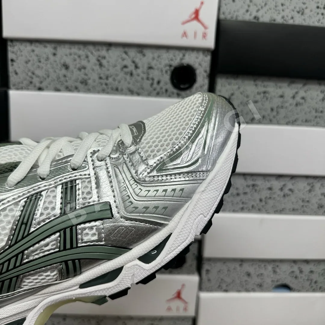 아식스 [LZ] 젤 카야노 14 1201A019-107 200598 Asics Gel-Kayano 14 White Pure Silver 상세 이미지 4