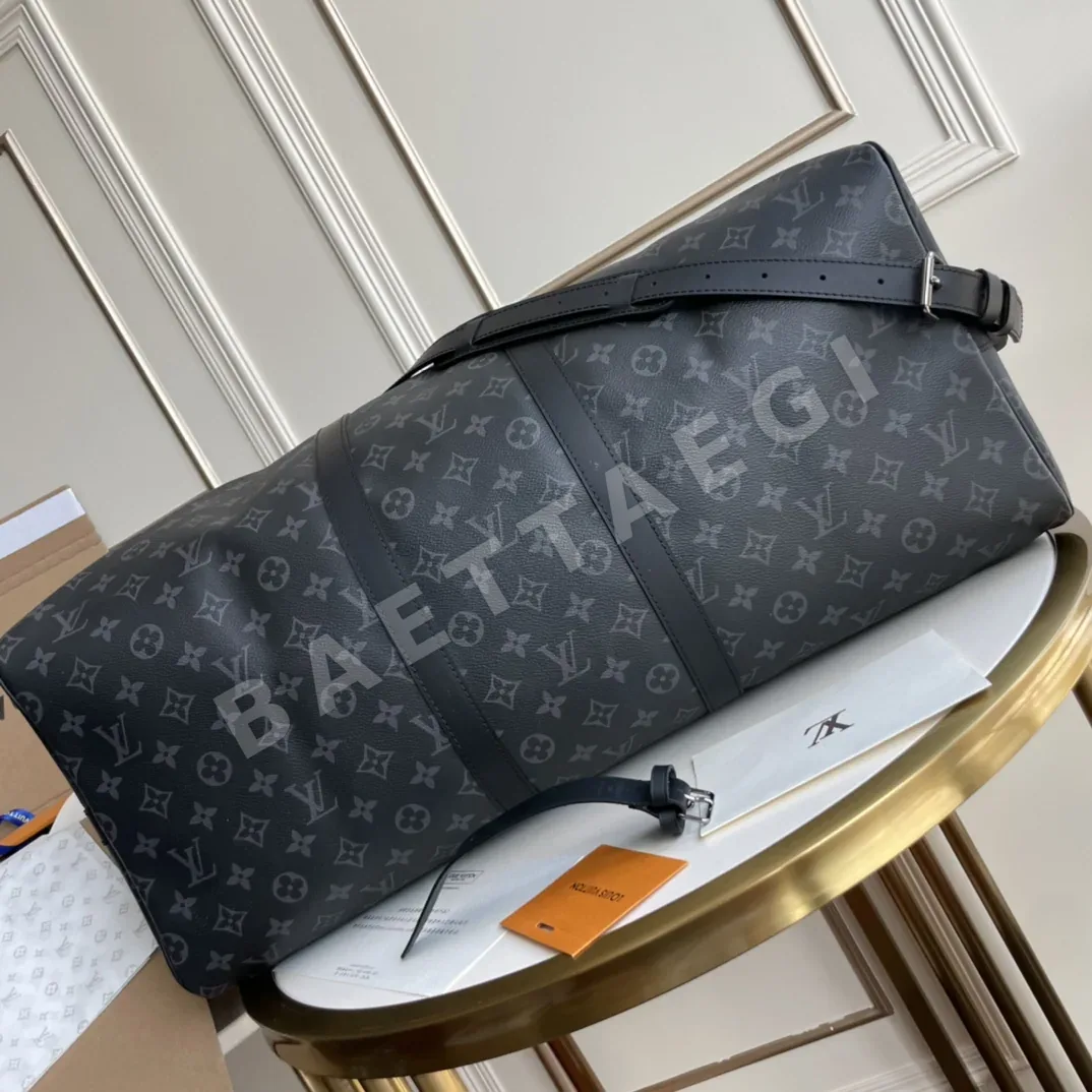 루이비통 ?키폴 모노그램 여행 가방 시리즈의 클래식 여행 가방 M40605 는 55×31×24 cm의 사이즈를 자랑합니다. ?800 상세 이미지 5