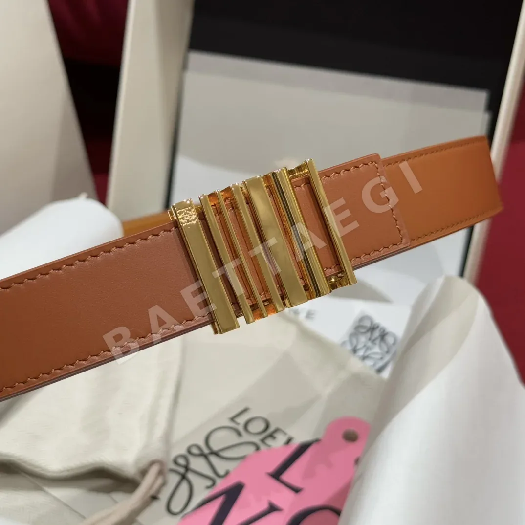 로에베 아나그램 버클 소가죽 벨트 상세 이미지 2