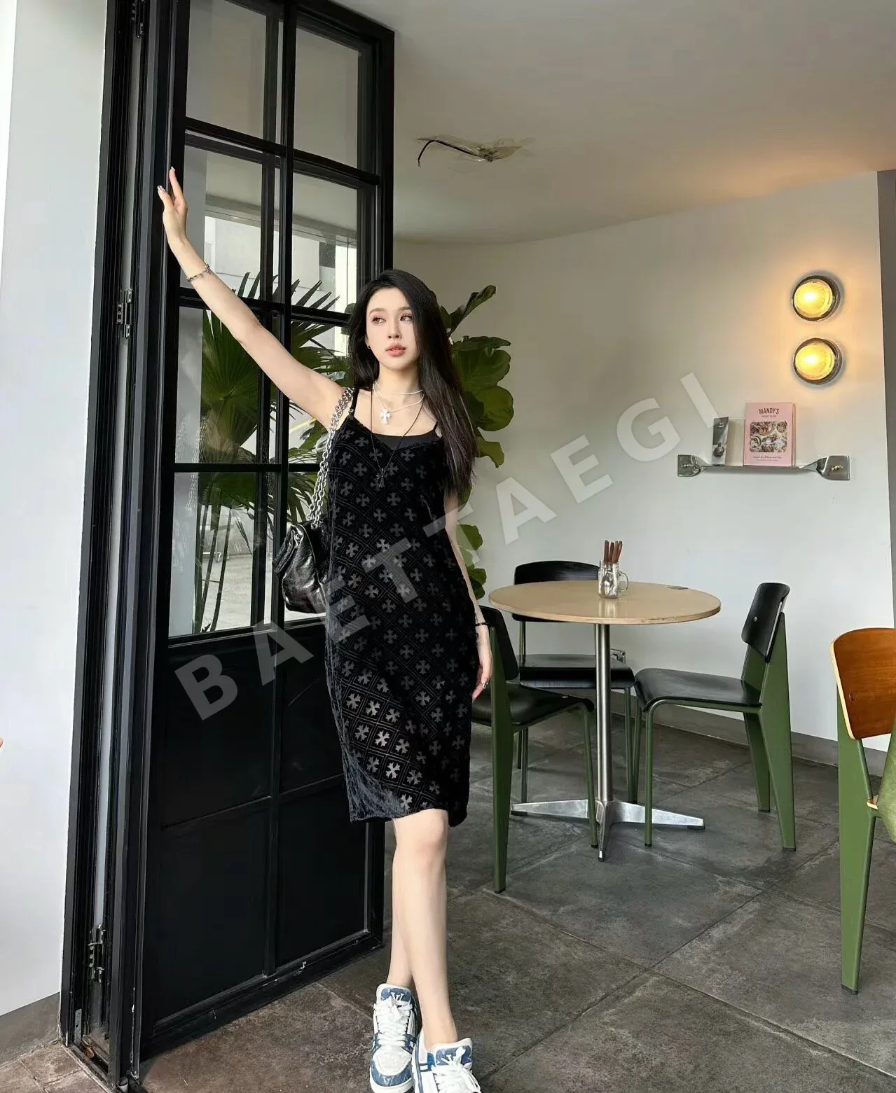 크롬하츠 블랙 크로스 벨벳 슬립 원피스 상세 이미지 15
