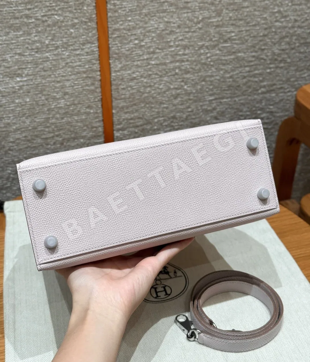 에르메스 켈리 25 모브페일 가방 상세 이미지 4