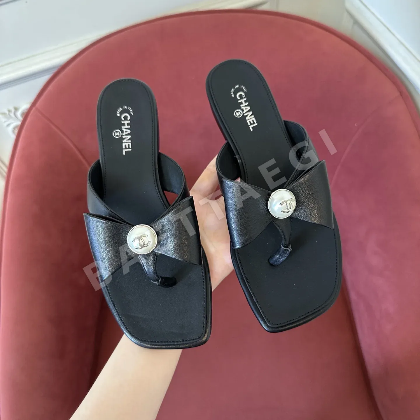 샤넬 샌들 가죽 더블 C 로고 상세 이미지 8