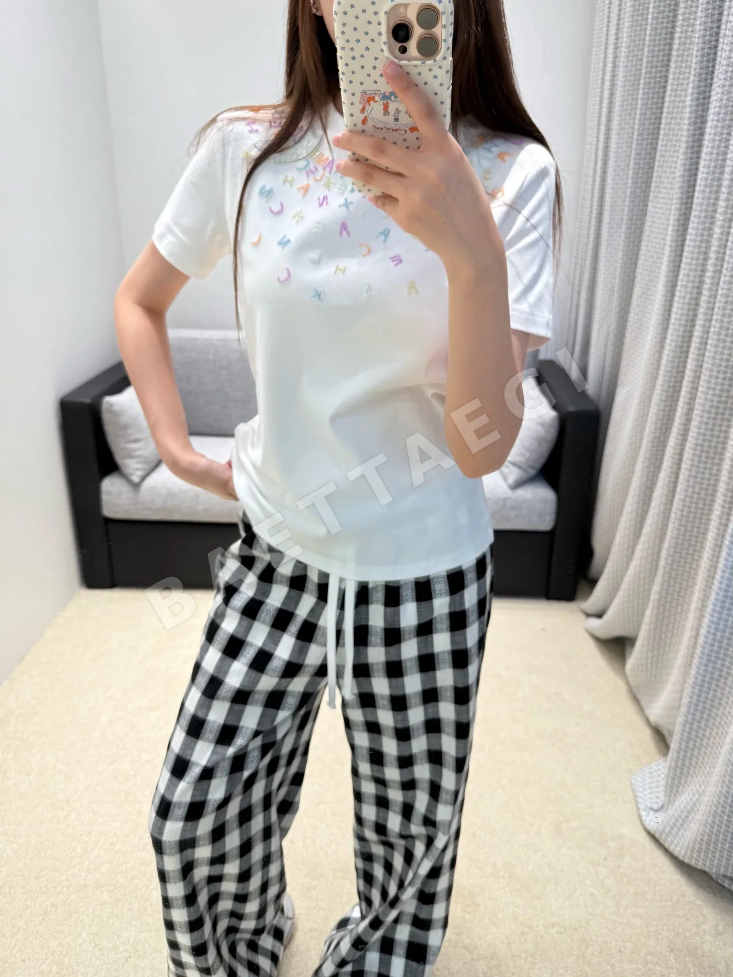 샤넬 여성 자수 반팔 티셔츠 상세 이미지 8
