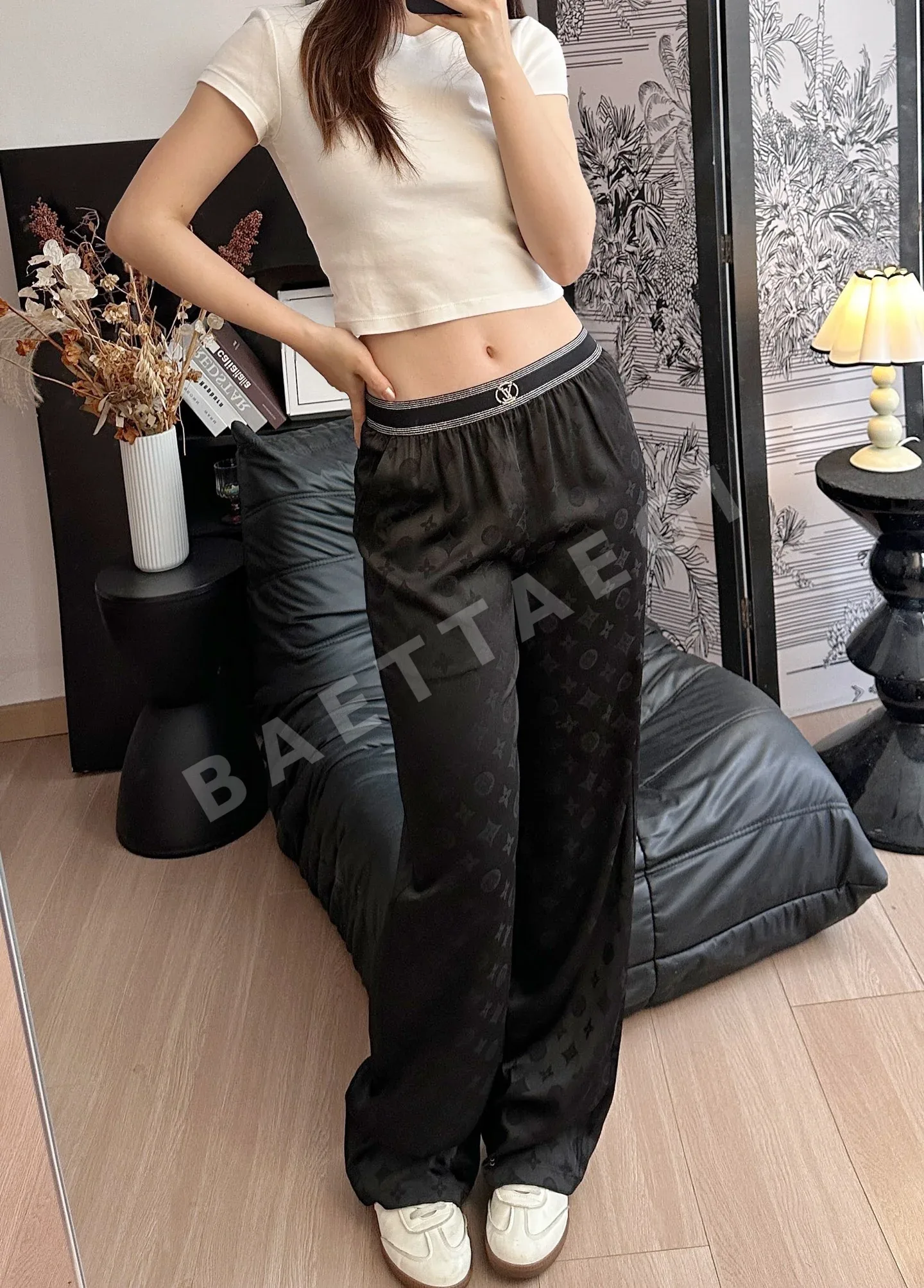 루이비통 모노그램 자카드 와이드 레그 여성 바지 상세 이미지 4