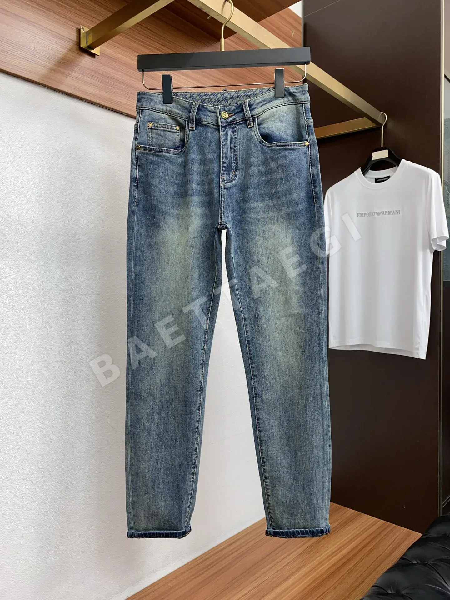 톰포드 남성 데님 바지 상세 이미지 2