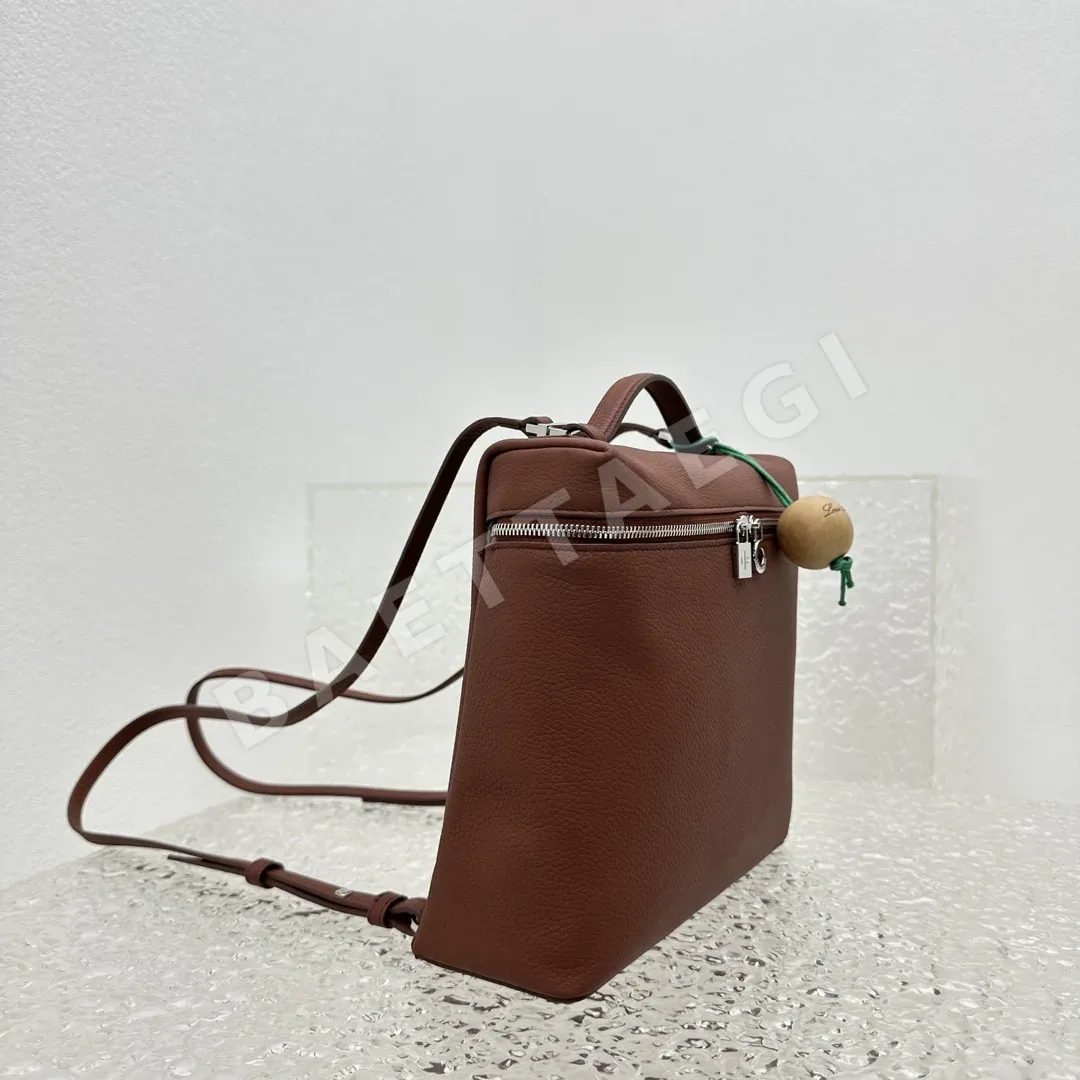 로로피아나 렌가색 소가죽 백팩 상세 이미지 2