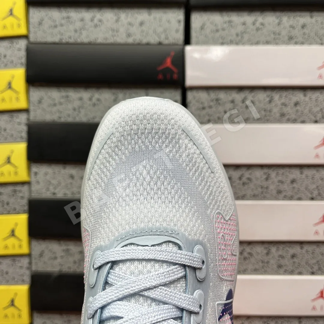 나이키 [CG] 보메로 프리미엄 HM5973-400 201994 Nike Vomero Premium Blue Tint 상세 이미지 2