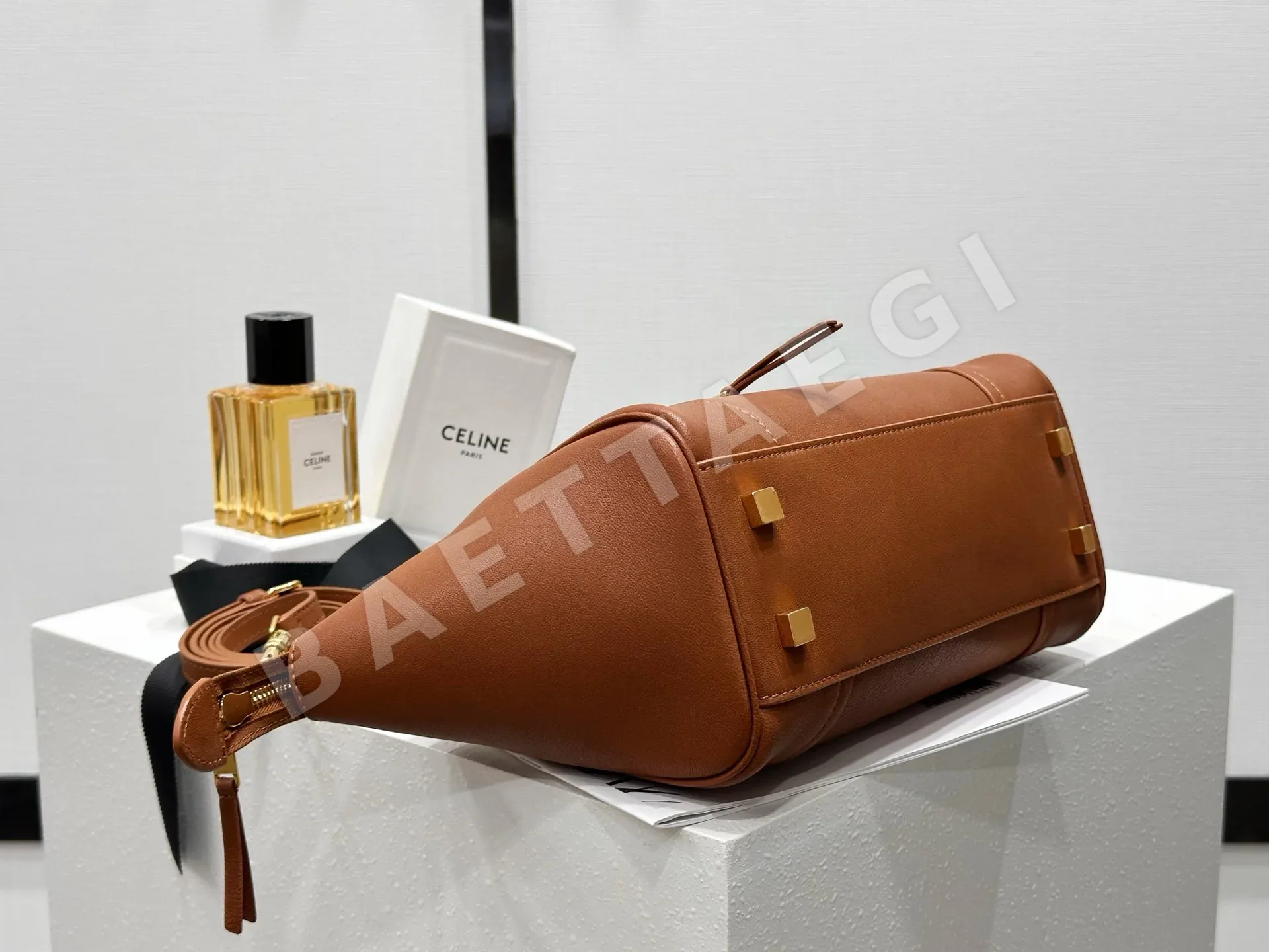 셀린느 가방 상세 이미지 5