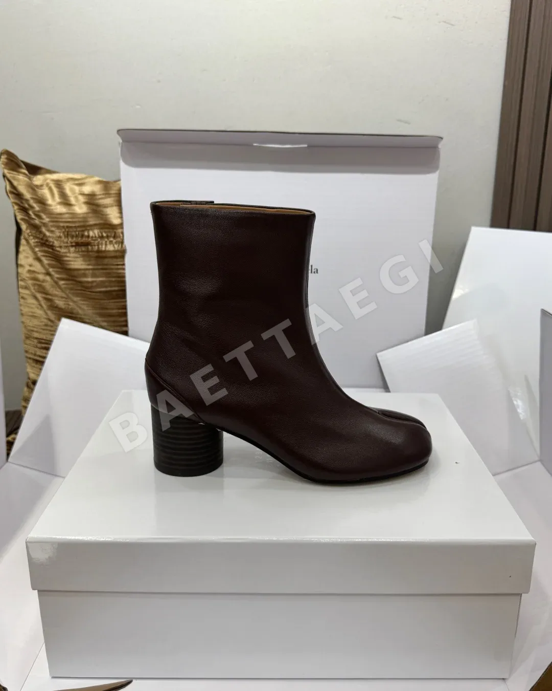 마르지엘라 타비 레더 앵클 부츠 상세 이미지 6