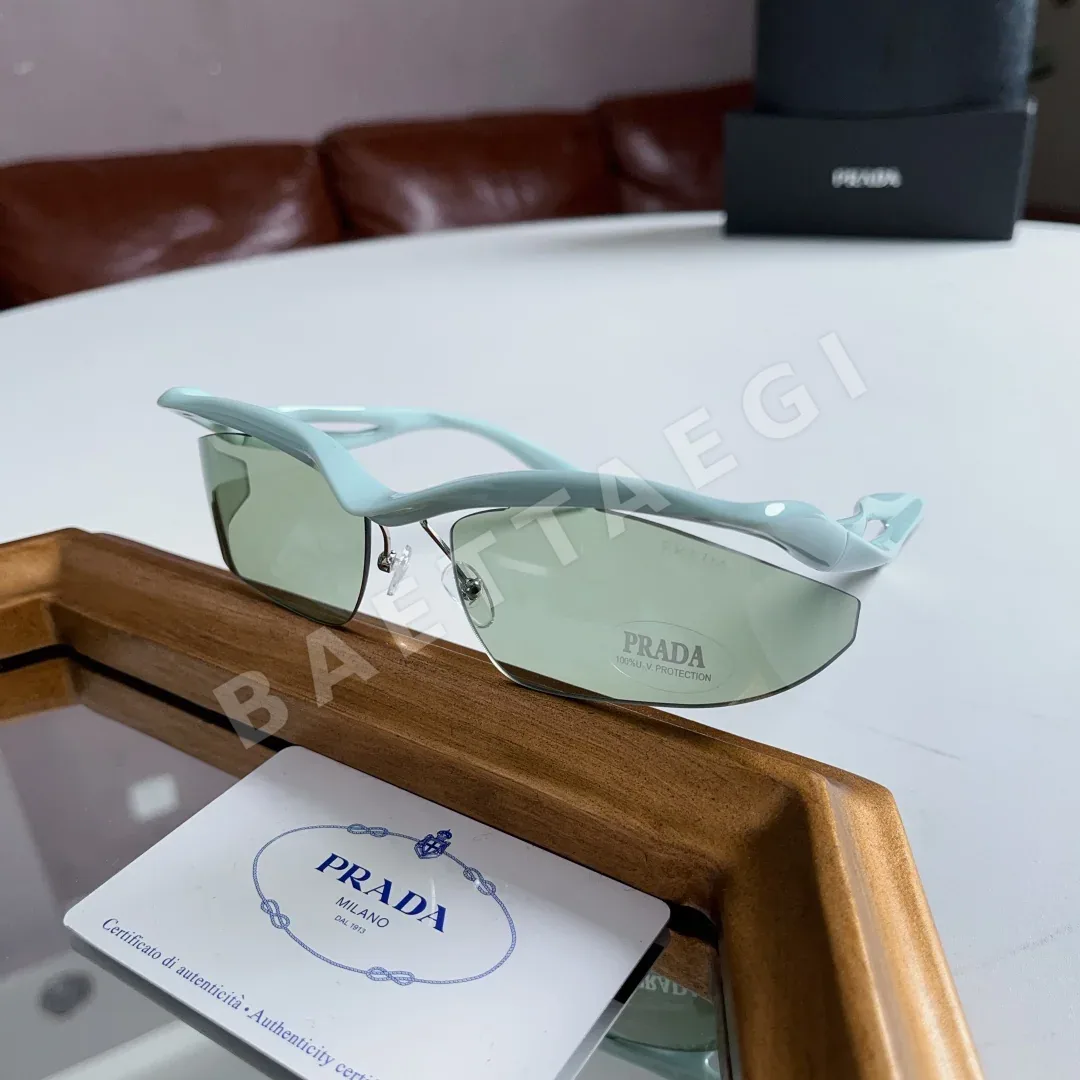 프라다 선글라스 74457 Prada Sunglasses 상세 이미지 5