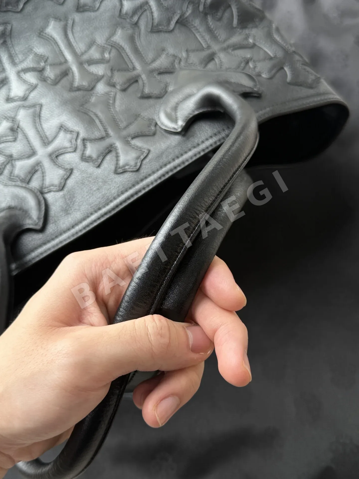 크롬하츠 뉴블랙 풀패턴 가죽 토트가방 상세 이미지 6