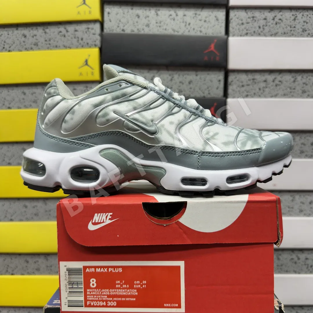 나이키 [BD] 에어 맥스 플러스 FV0394-300 201850 Nike Air Max Plus Origins Waterway