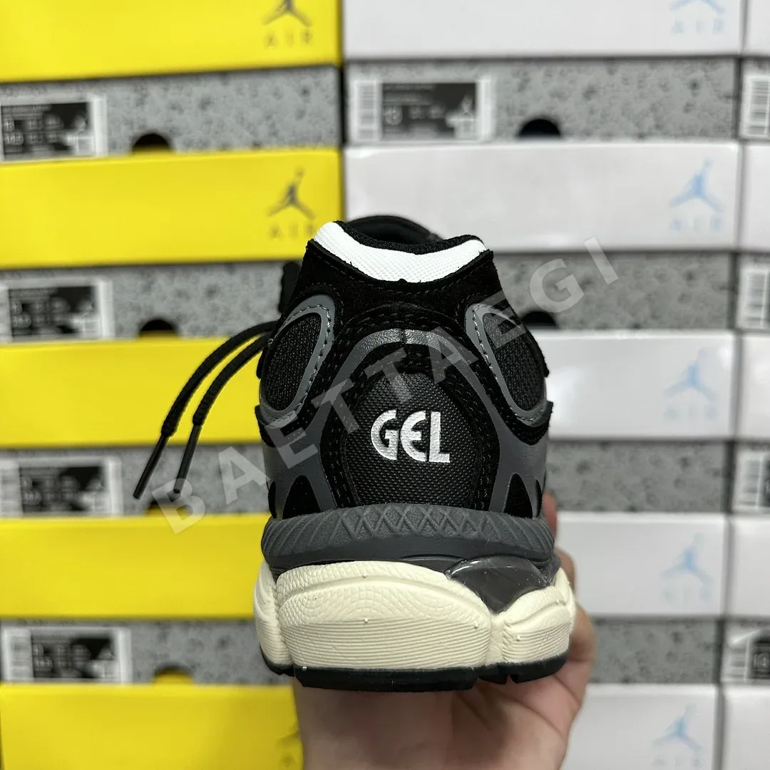 아식스 [M] 젤 NYC 1203A739-001 200483 Asics Gel-NYC Black Black 상세 이미지 9