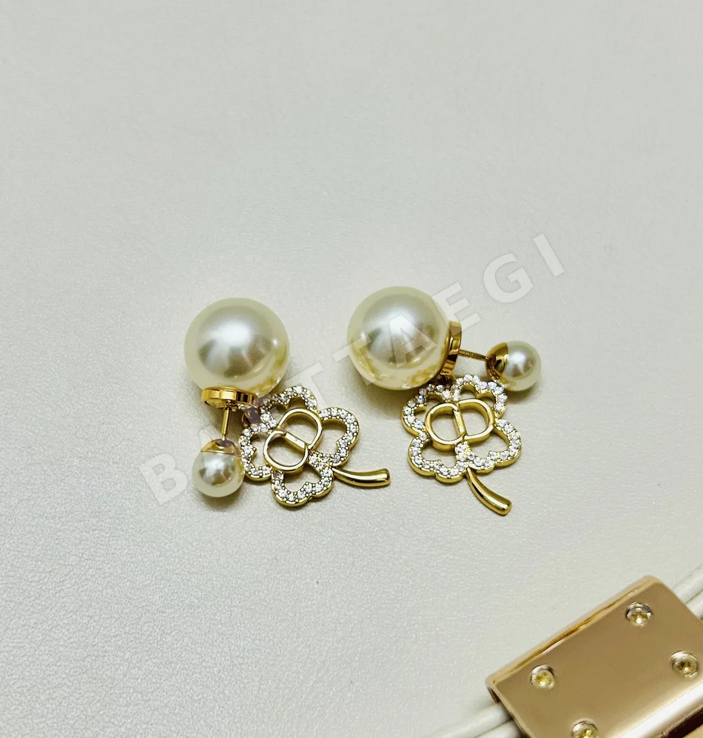 디올 귀걸이 60348 Dior Earrings 상세 이미지 4