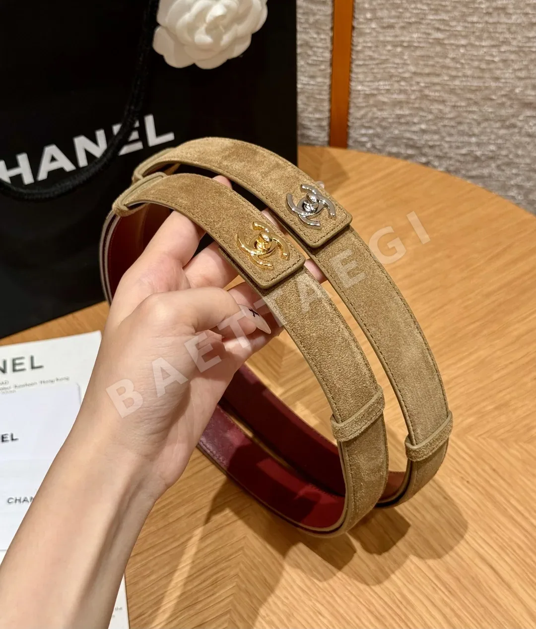 샤넬 스웨이드 메탈 버클 벨트 상세 이미지 3
