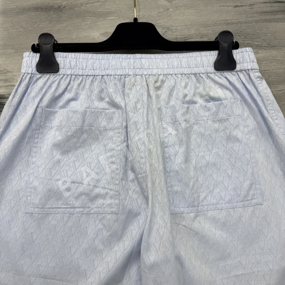 루이비통 로고 올오버 프린트 나일론 반바지 상세 이미지 7