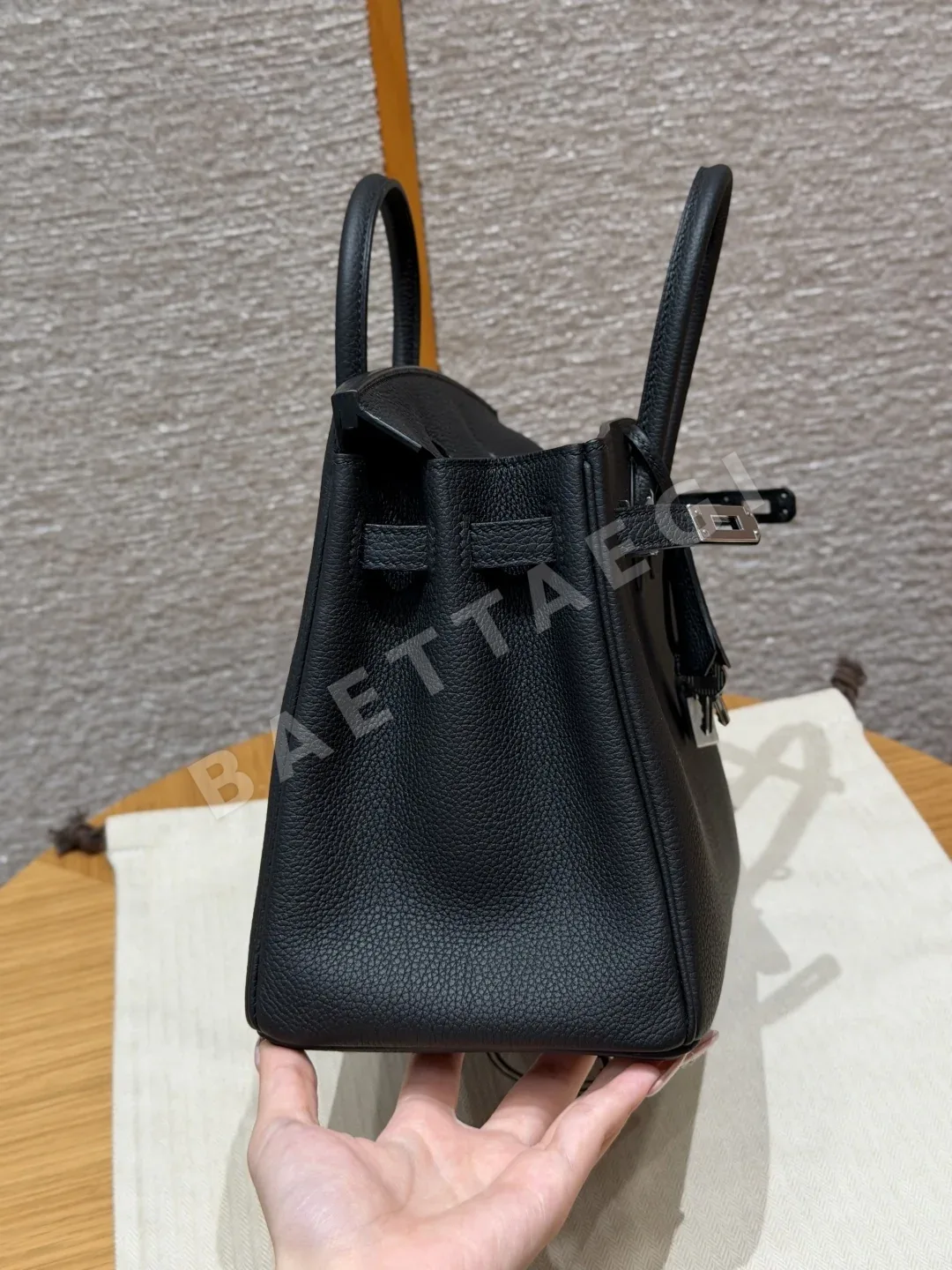 에르메스 버킨 25 블랙 토고 가죽 가방 상세 이미지 2