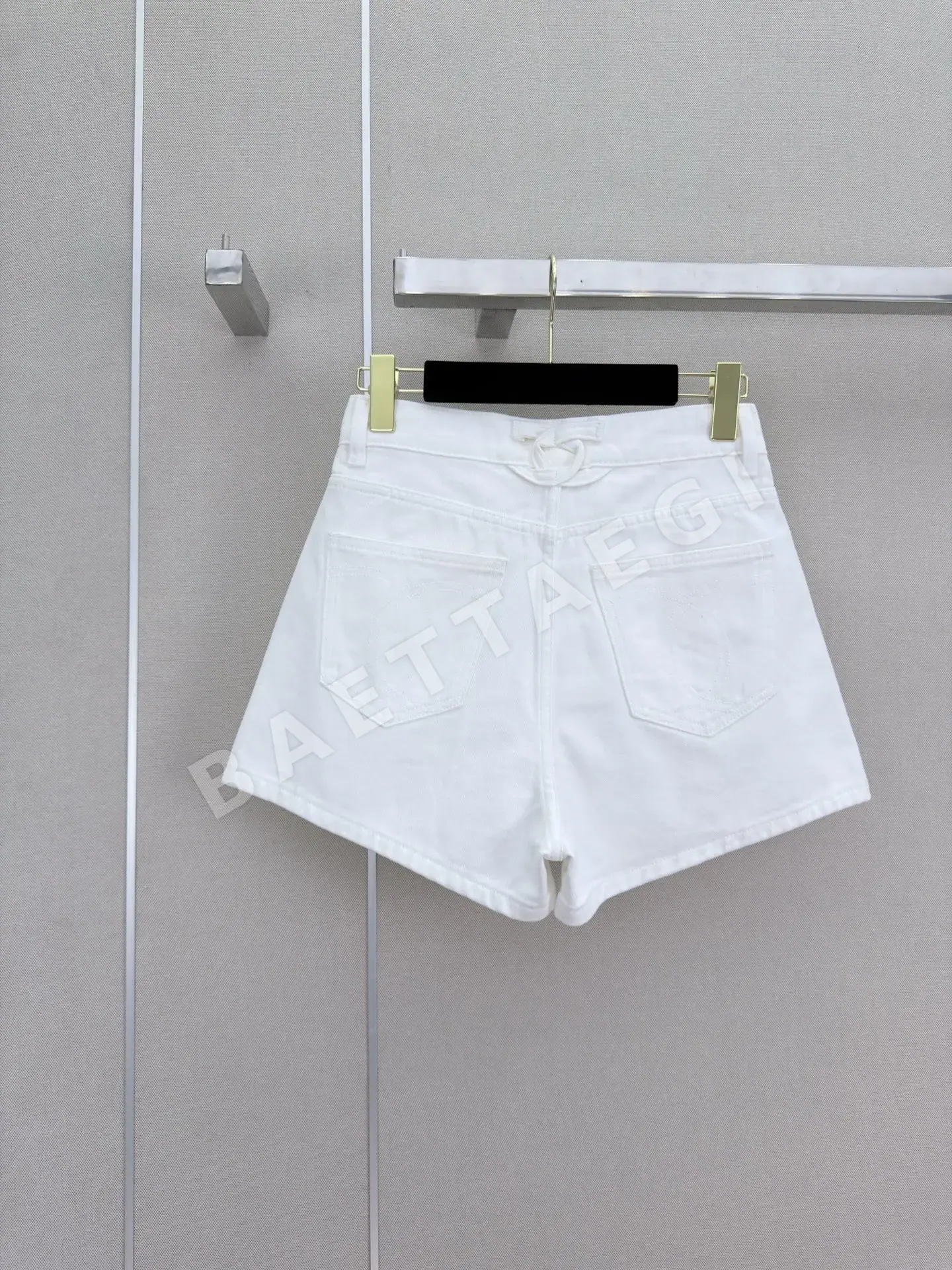 샤넬 자수 더블 C 포켓 여성 데님 반바지 상세 이미지 9