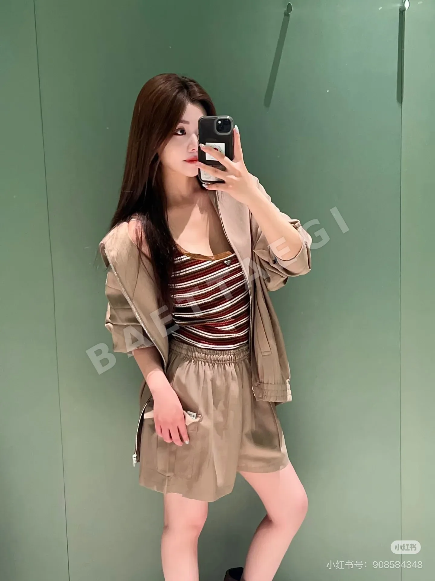 프라다 여성 반팔 티셔츠 상세 이미지 5