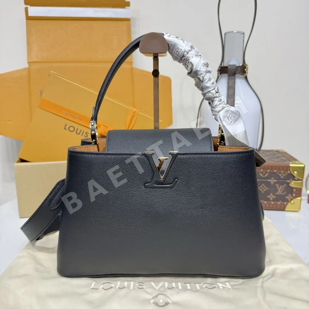 루이비통 카프신 스프르 미디엄 핸드백 M14370