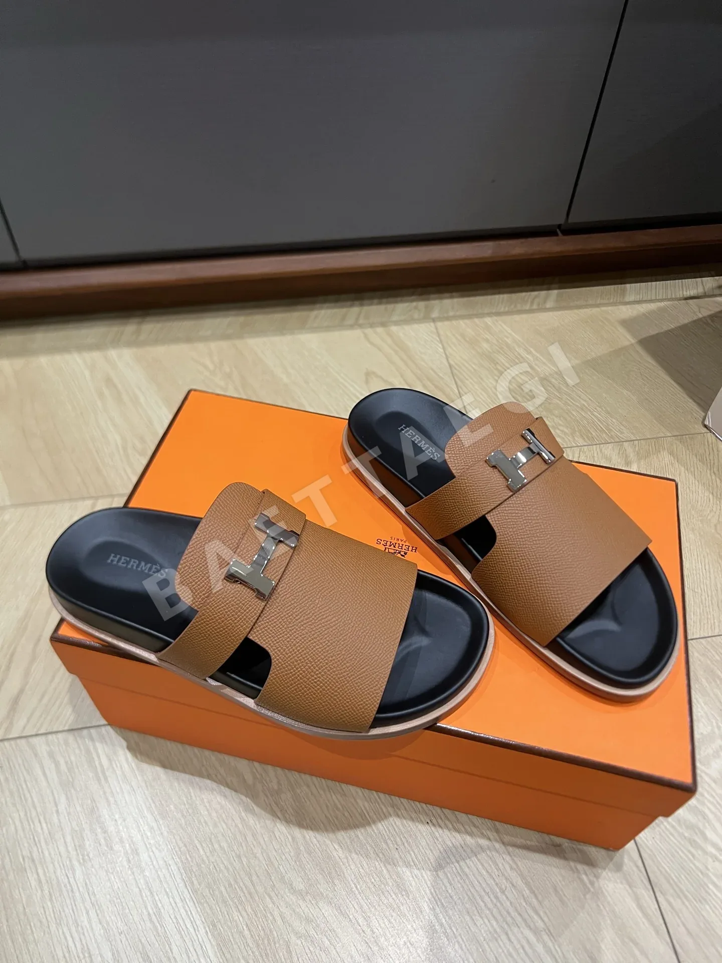 에르메스 조레스 샌들(Hermes Jaures Sandal) 상세 이미지 2
