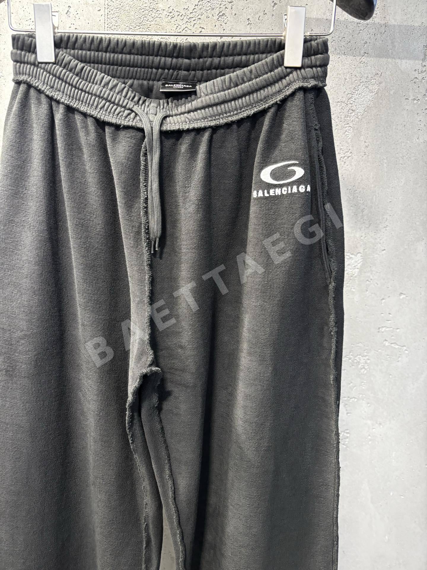 발렌시아가 남성 바지 상세 이미지 7