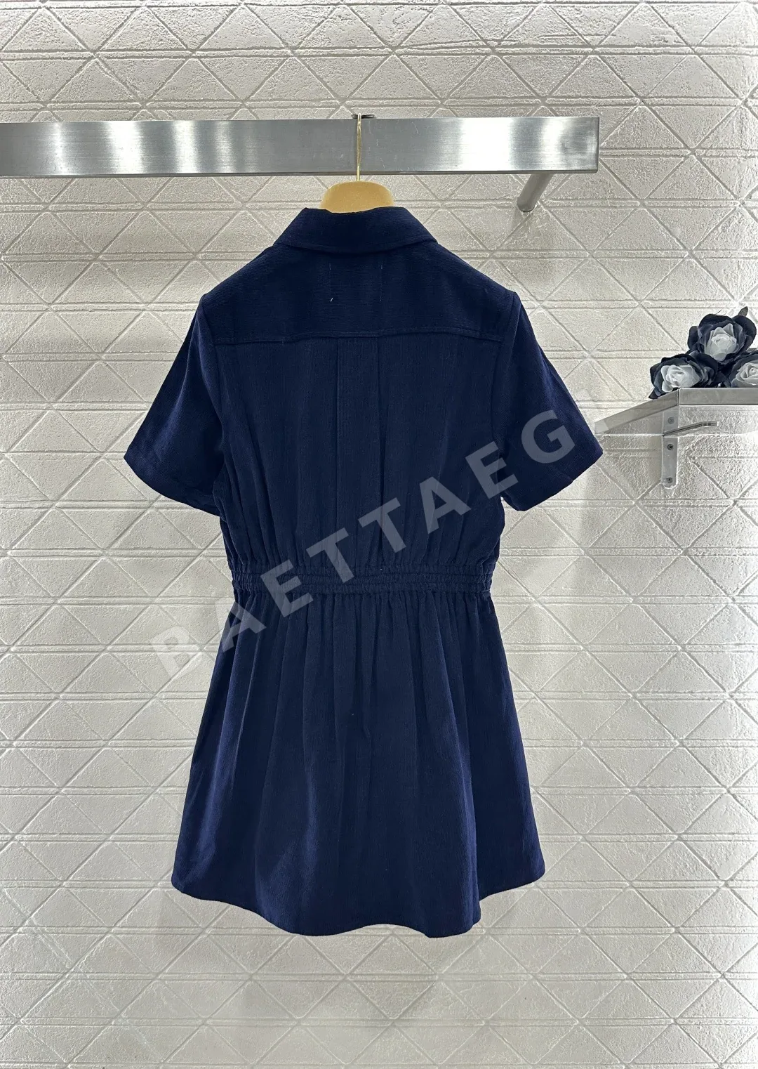 미우미우 카라 오픈 프론트 반소매 네이비 원피스 상세 이미지 8