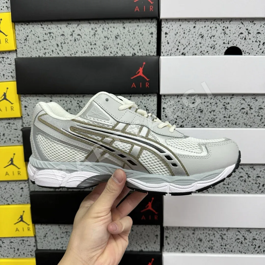 아식스 [GX] 젤 NYC 2055 1203A542-100 200526 Asics Gel-NYC 2055 Cream Pure Silver 상세 이미지 8