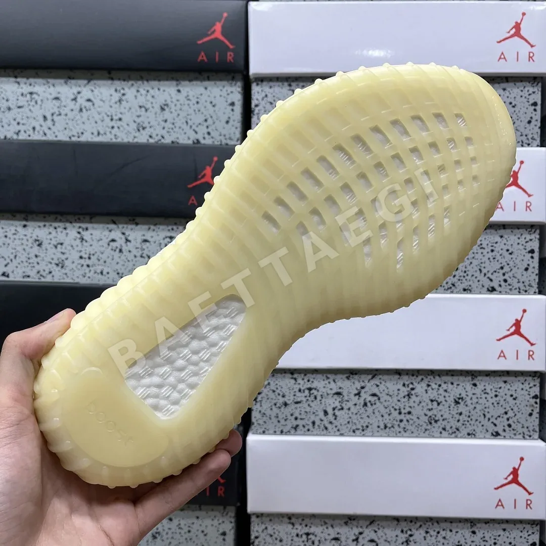 아디다스 [XQ] 이지 부스트 350 V2 FZ5246 200797 Adidas Yeezy Boost 350 V2 Natural 상세 이미지 6
