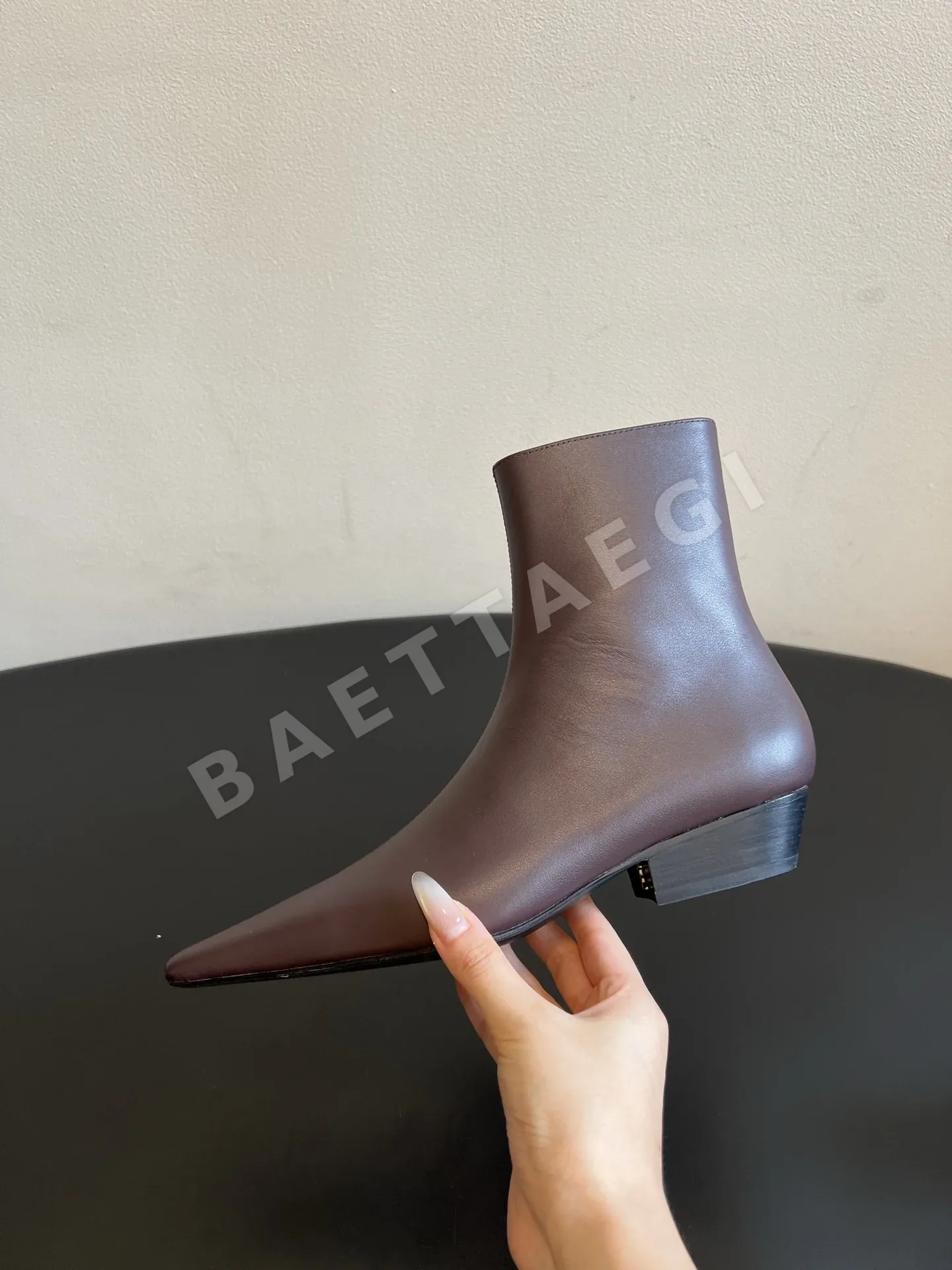 생로랑 부츠 카프스킨 포인티드토 상세 이미지 6