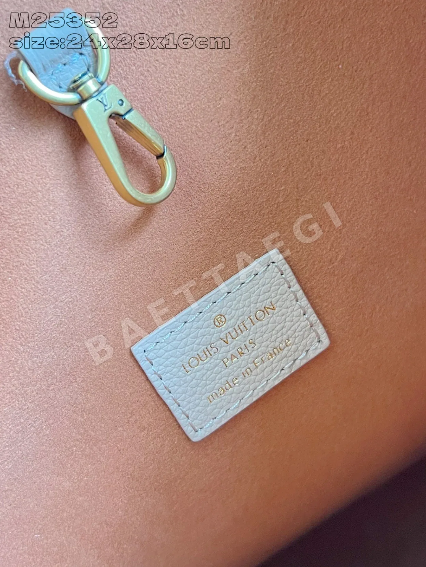 루이비통 로우 키 스몰 핸드백 M25352 상세 이미지 9