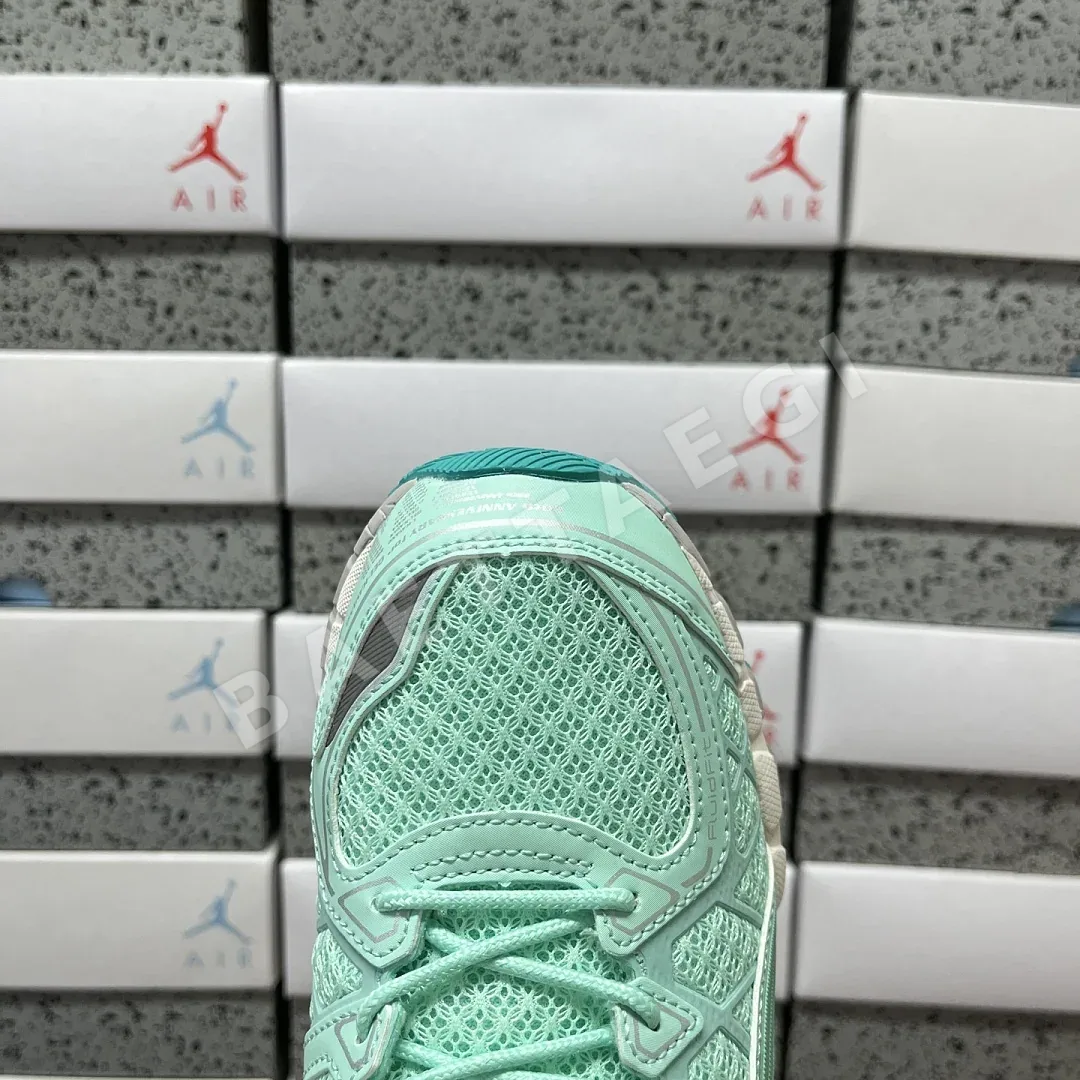 아식스 [TOP] 젤 카야노 20 1203A758-300 200421 Asics Gel-Kayano 20 Fresh Ice Baltic 상세 이미지 4