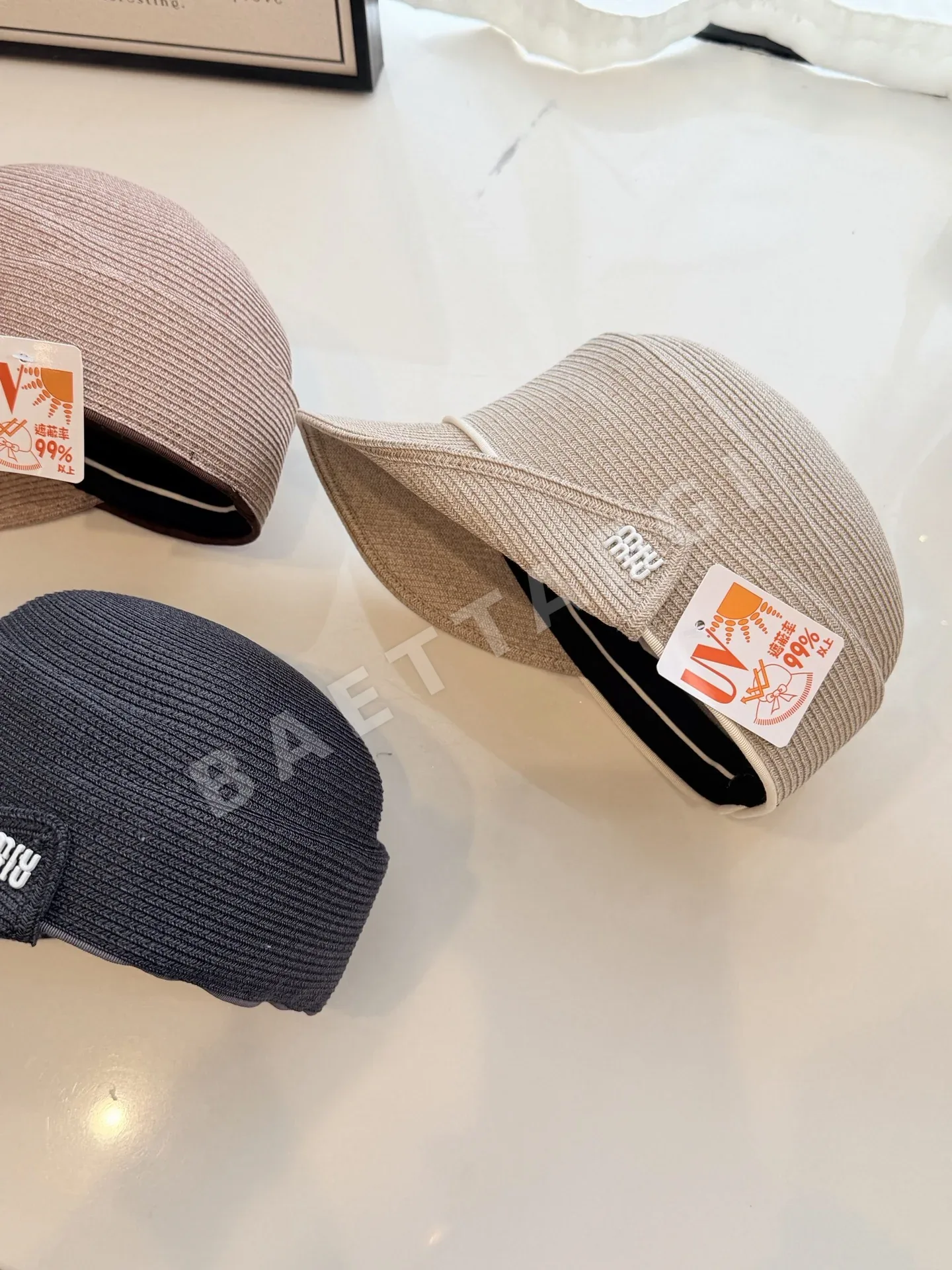 미우미우 모자 81474 Miu Miu Cap 상세 이미지 2