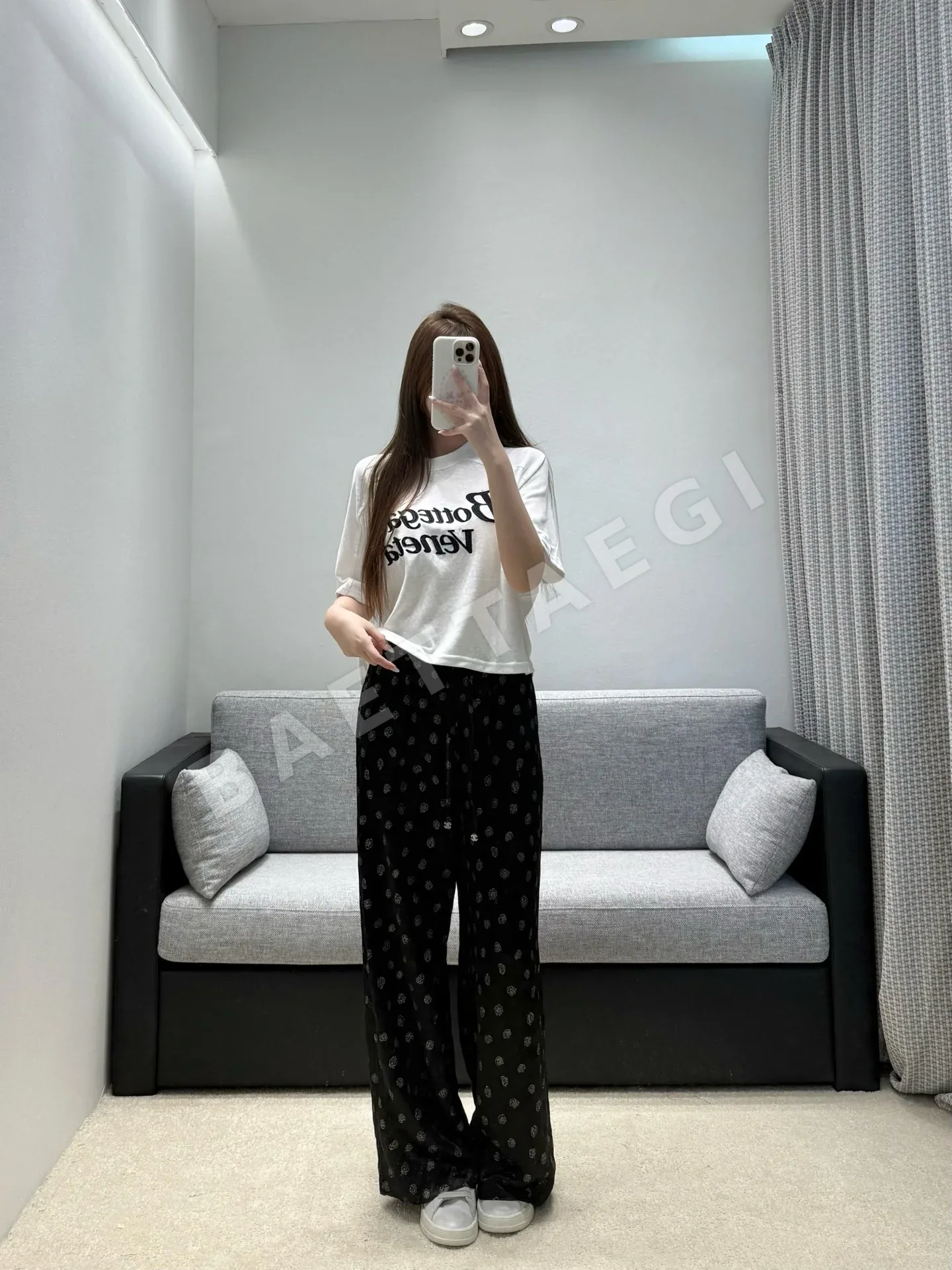보테가베네타 플로키 로고 크롭드 반팔 티셔츠 상세 이미지 6