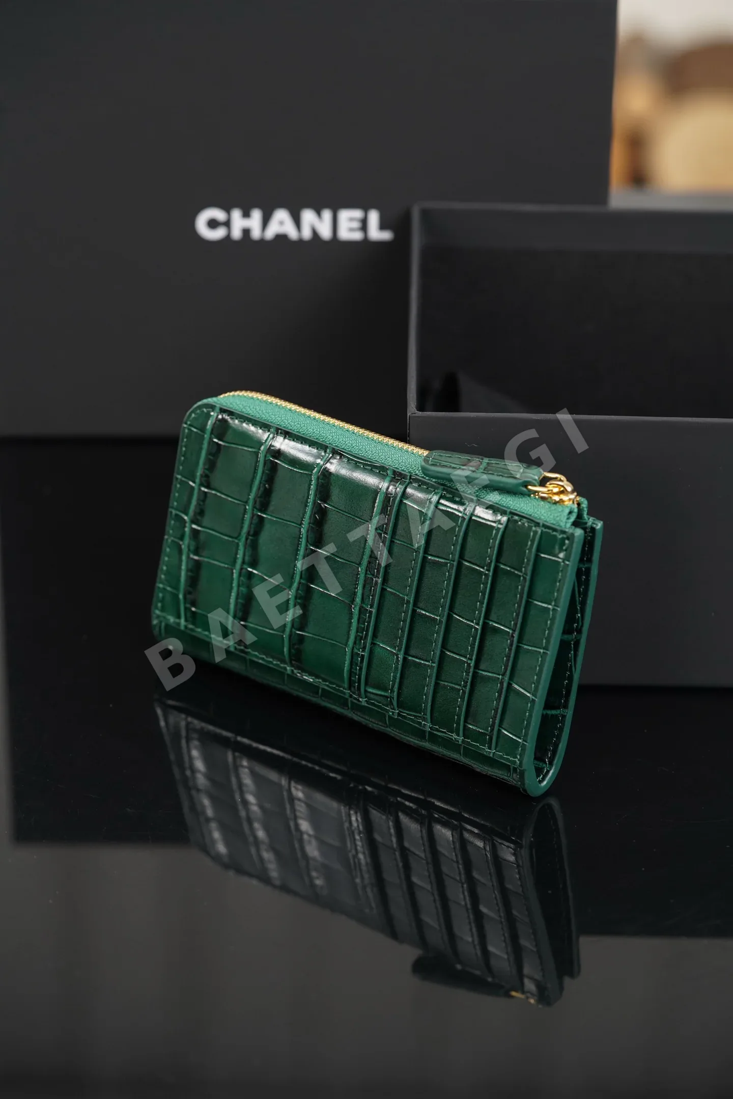 샤넬 크로커다일 엠보싱 지퍼 카드홀더 상세 이미지 6