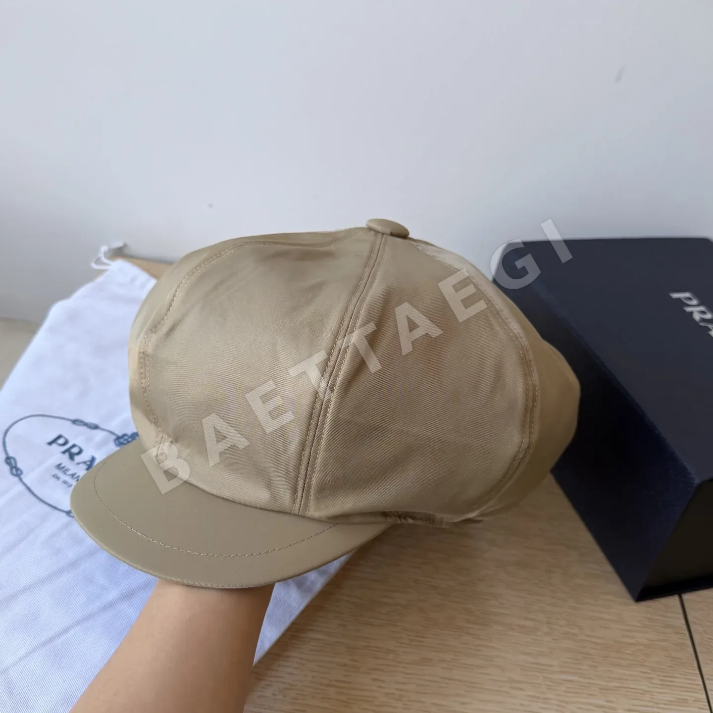 프라다 나일론 팔각형 베이스볼 캡 상세 이미지 4