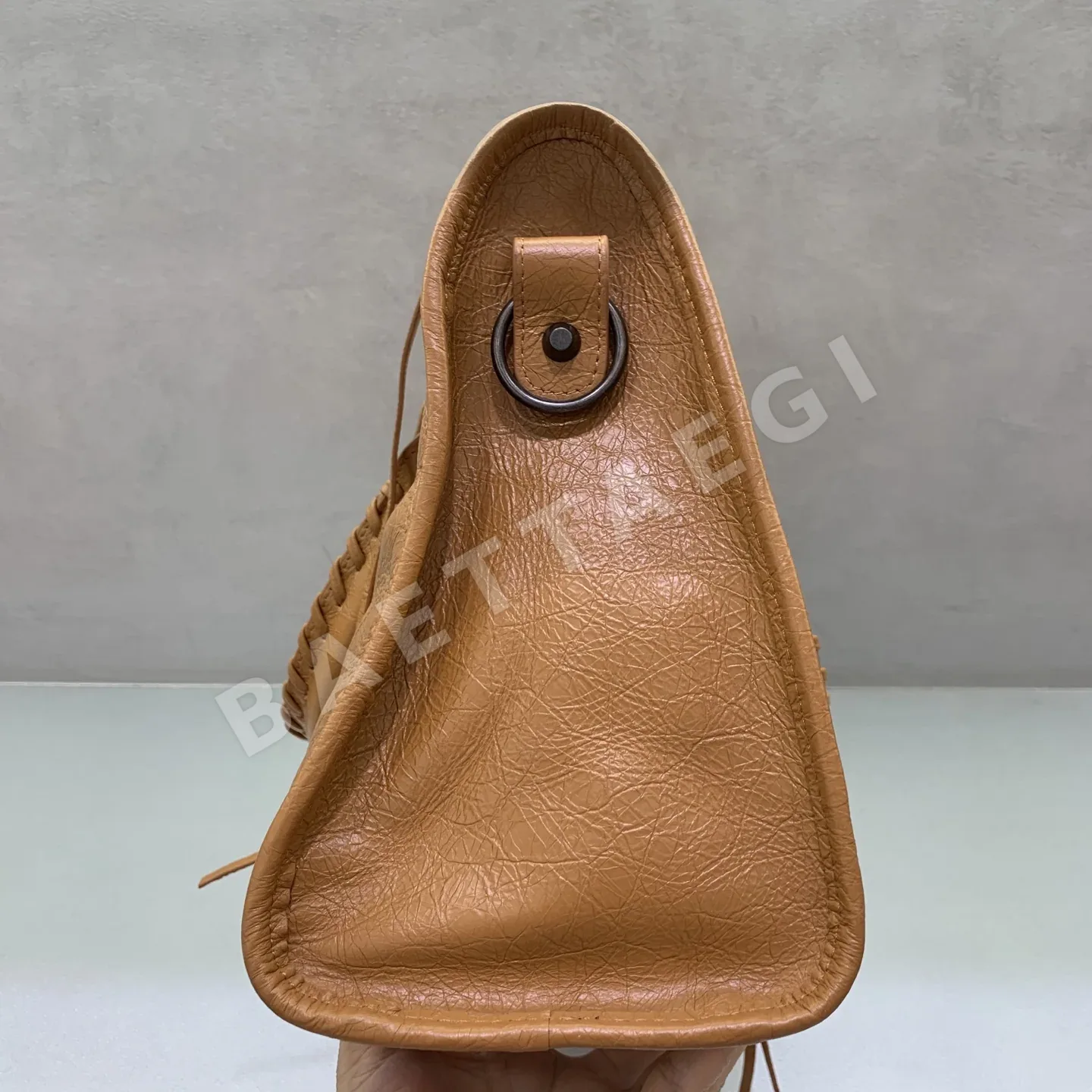 발렌시아가 르 시티 대형 핸드백 1157481180 상세 이미지 3