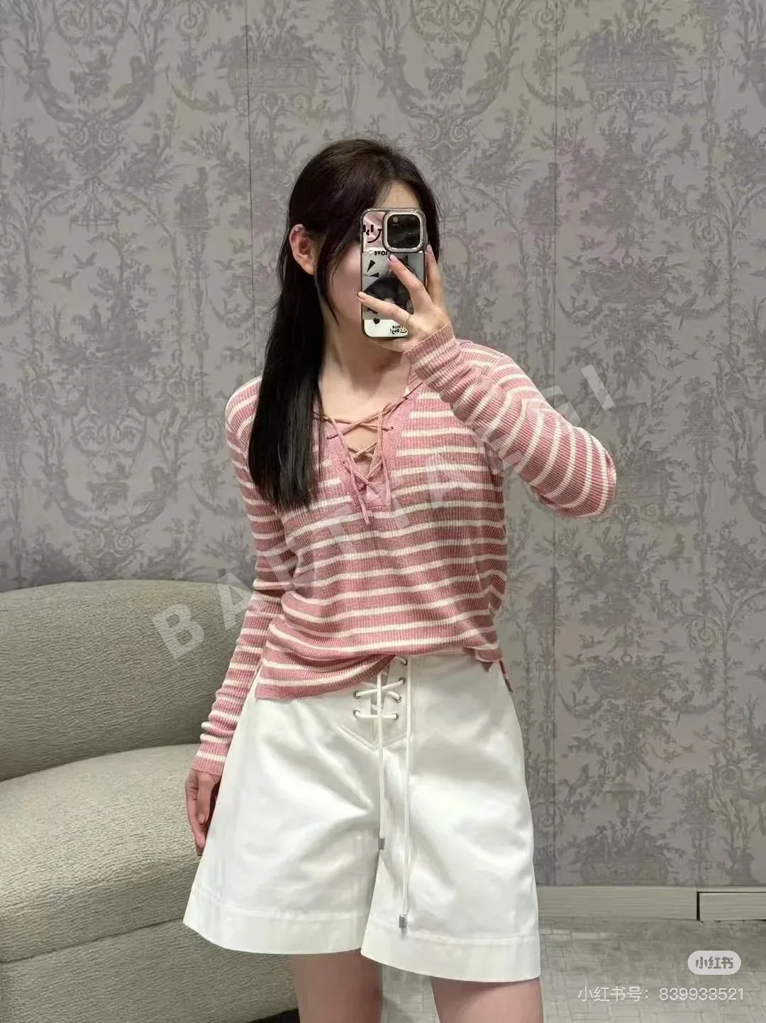 디올 린넨 혼방 스트라이프 V넥 니트 가디건 상세 이미지 6