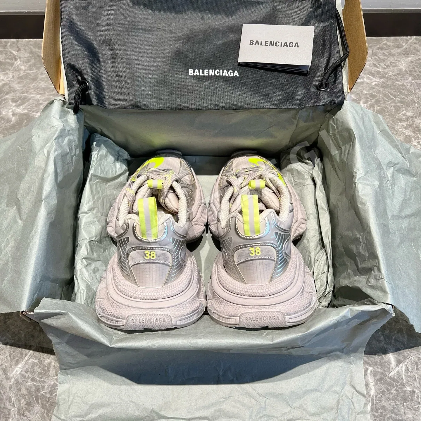 발렌시아가 3XL 라운드토 레이스업 청키 스니커즈 상세 이미지 8