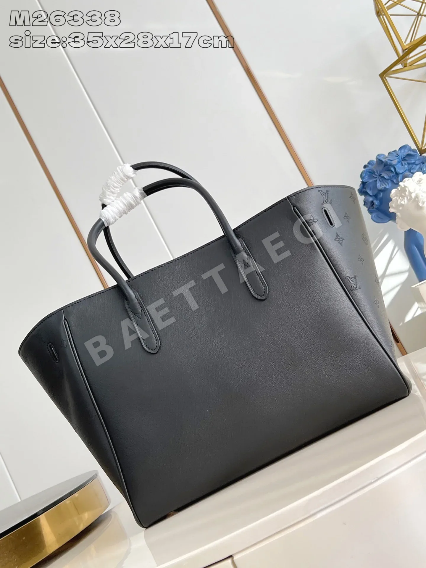 루이비통 M26338 블랙 반듀름 가방 상세 이미지 4