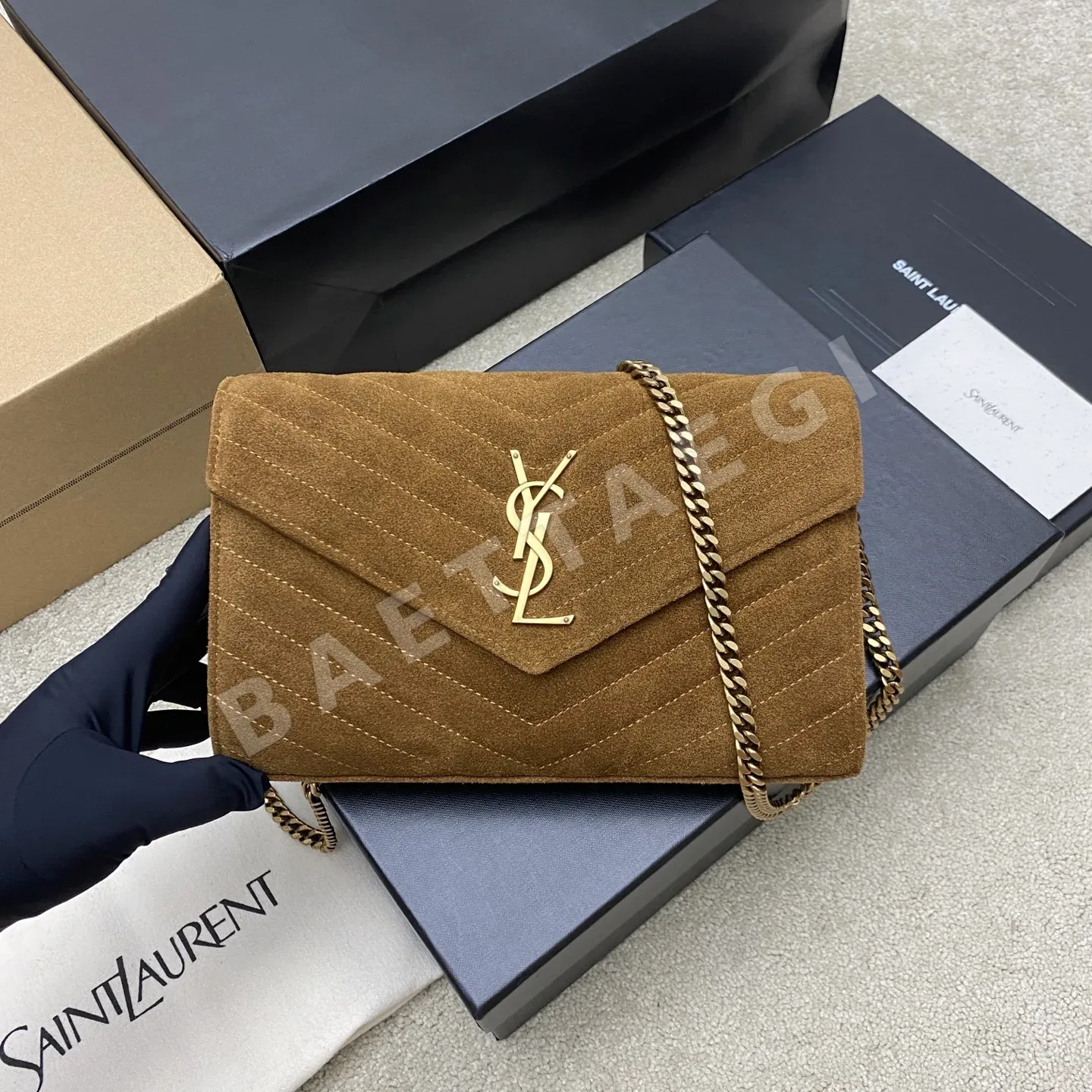 생로랑 YSL WOC 엔벨로프 체인 숄더백 360452